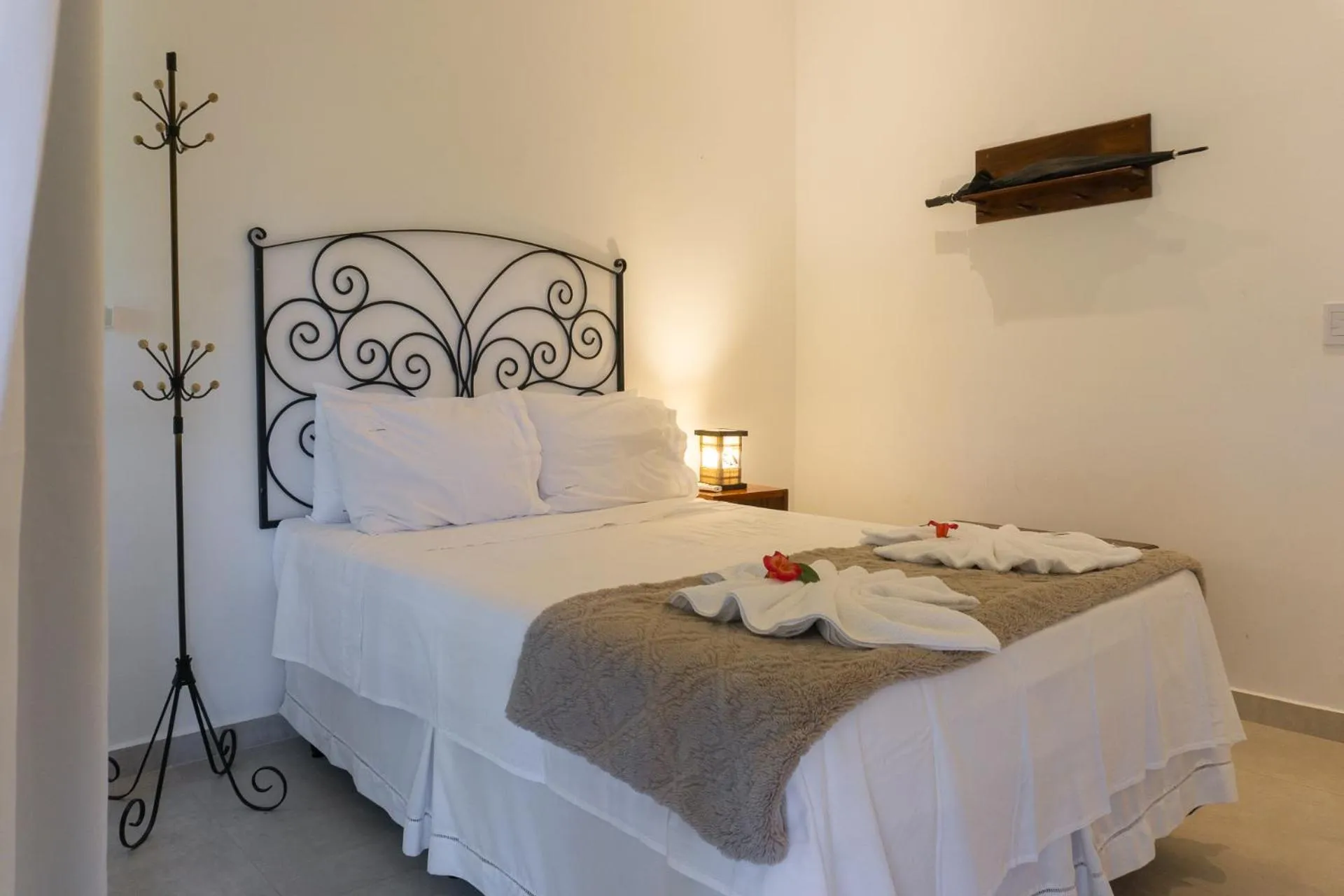 Bedroom, Bed in Pousada Amanhecer