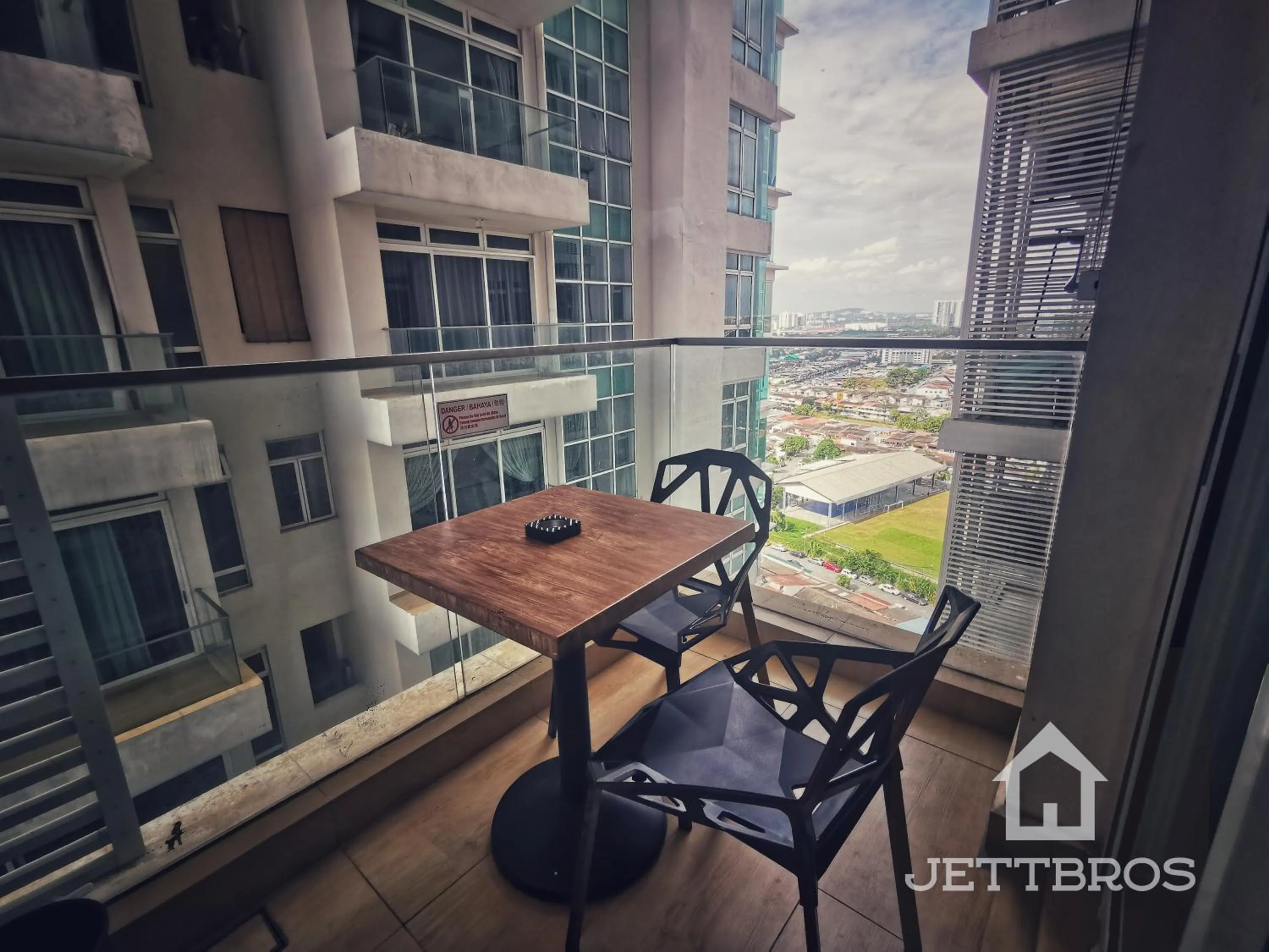 Balcony/Terrace in KSL D'Esplanade By JettBros Johor Bahru