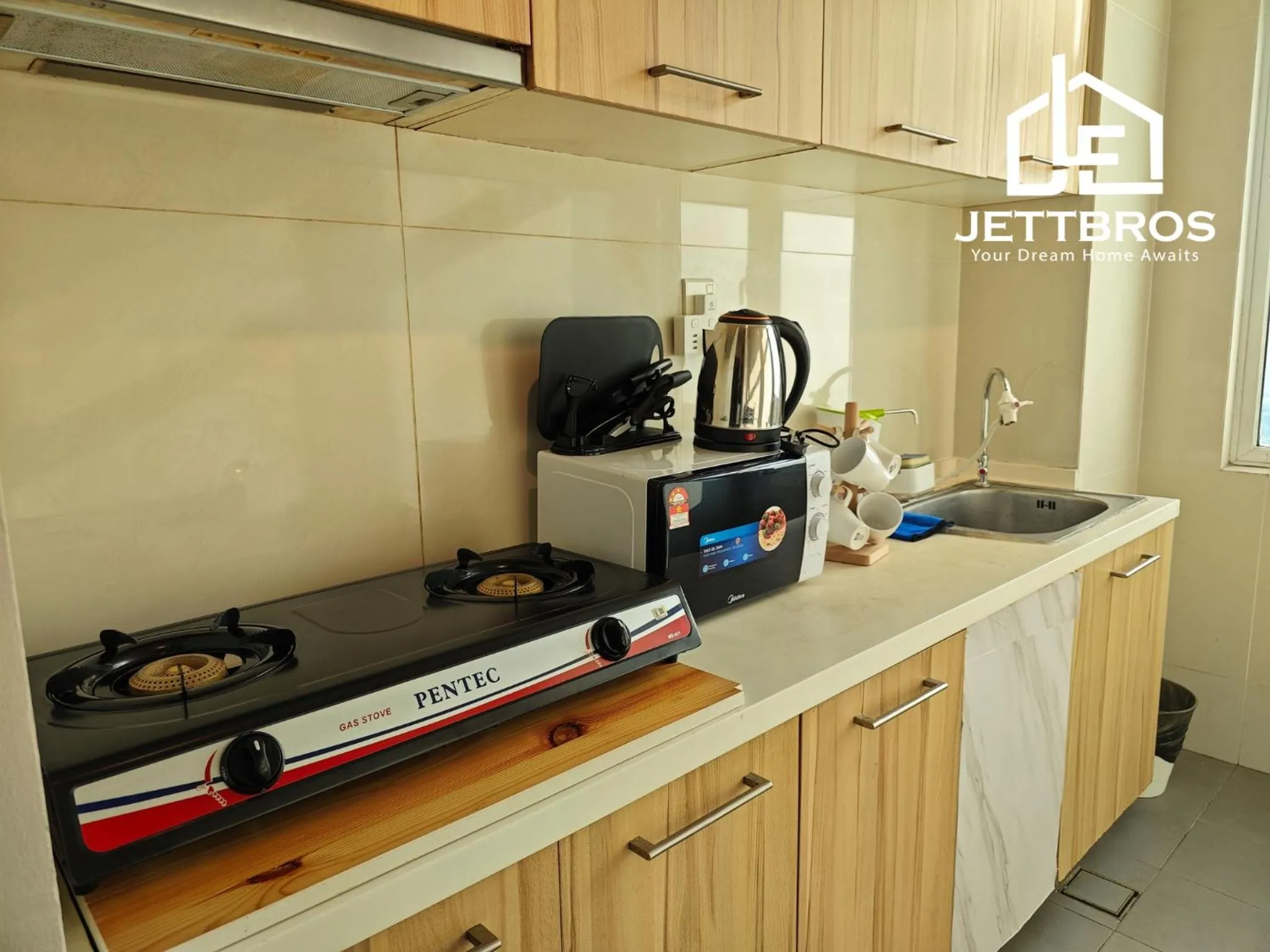 kitchen in KSL D'Esplanade By JettBros Johor Bahru