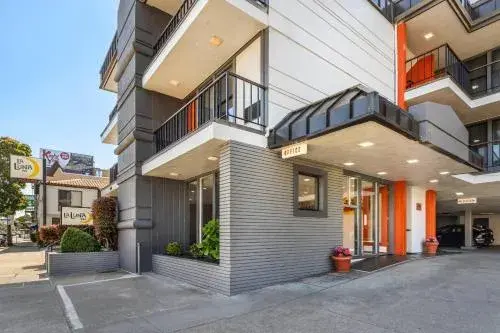 La Luna Inn, an Ascend Collection Hotel La Luna Inn, an Ascend Collection Hotel