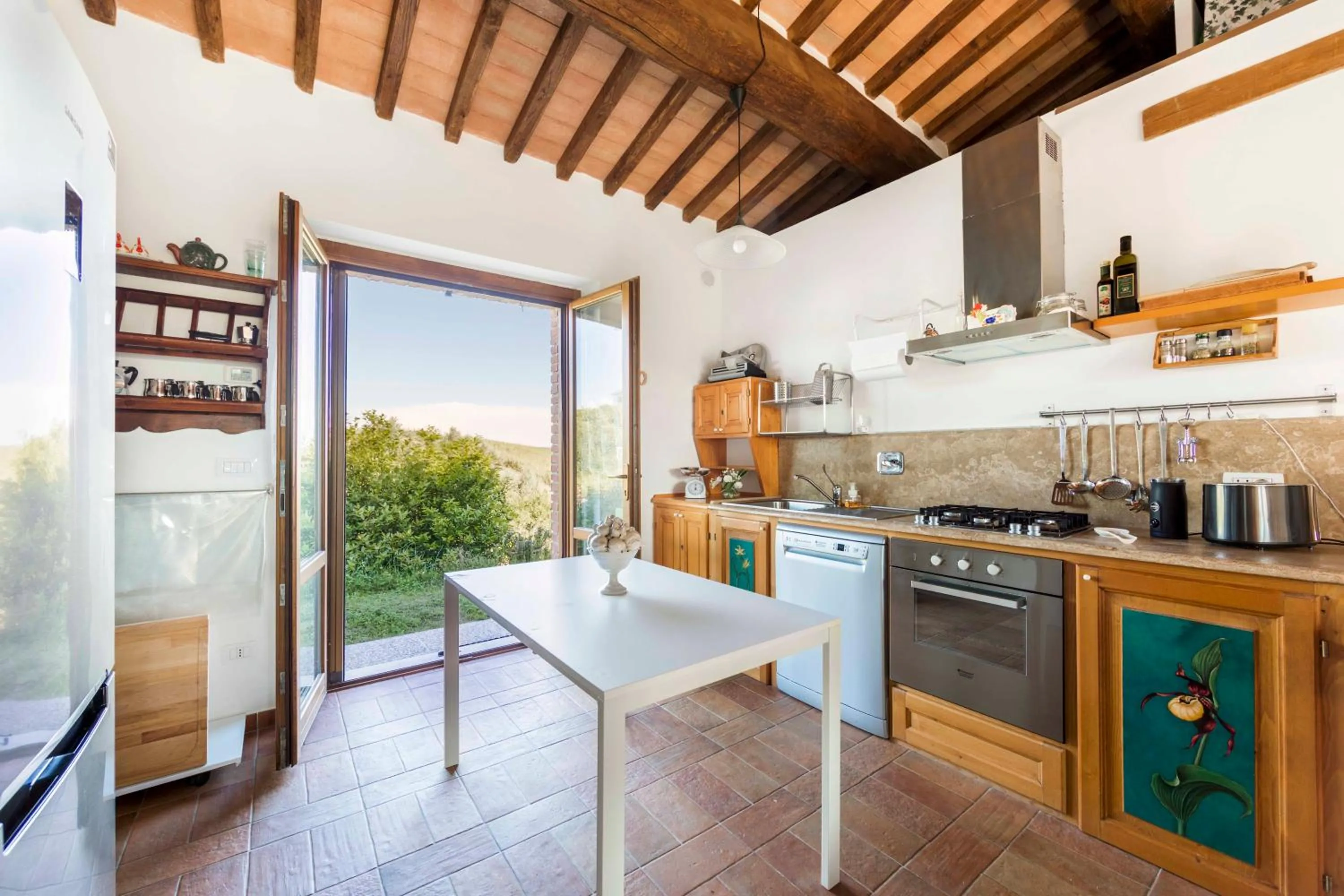 Kitchen or kitchenette in Casetta Tartuchino