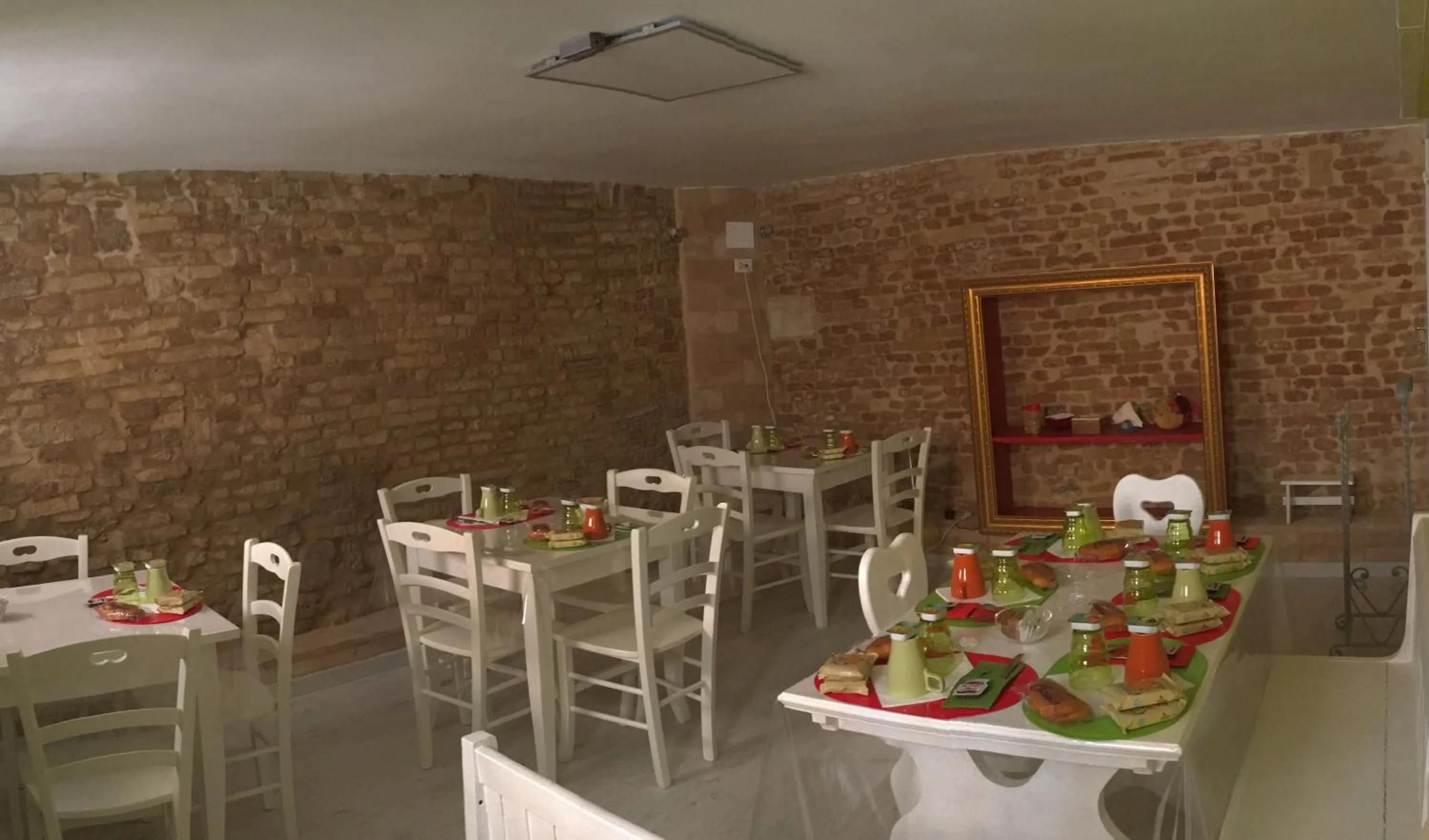 Restaurant/places to eat in B&B La Lanterna