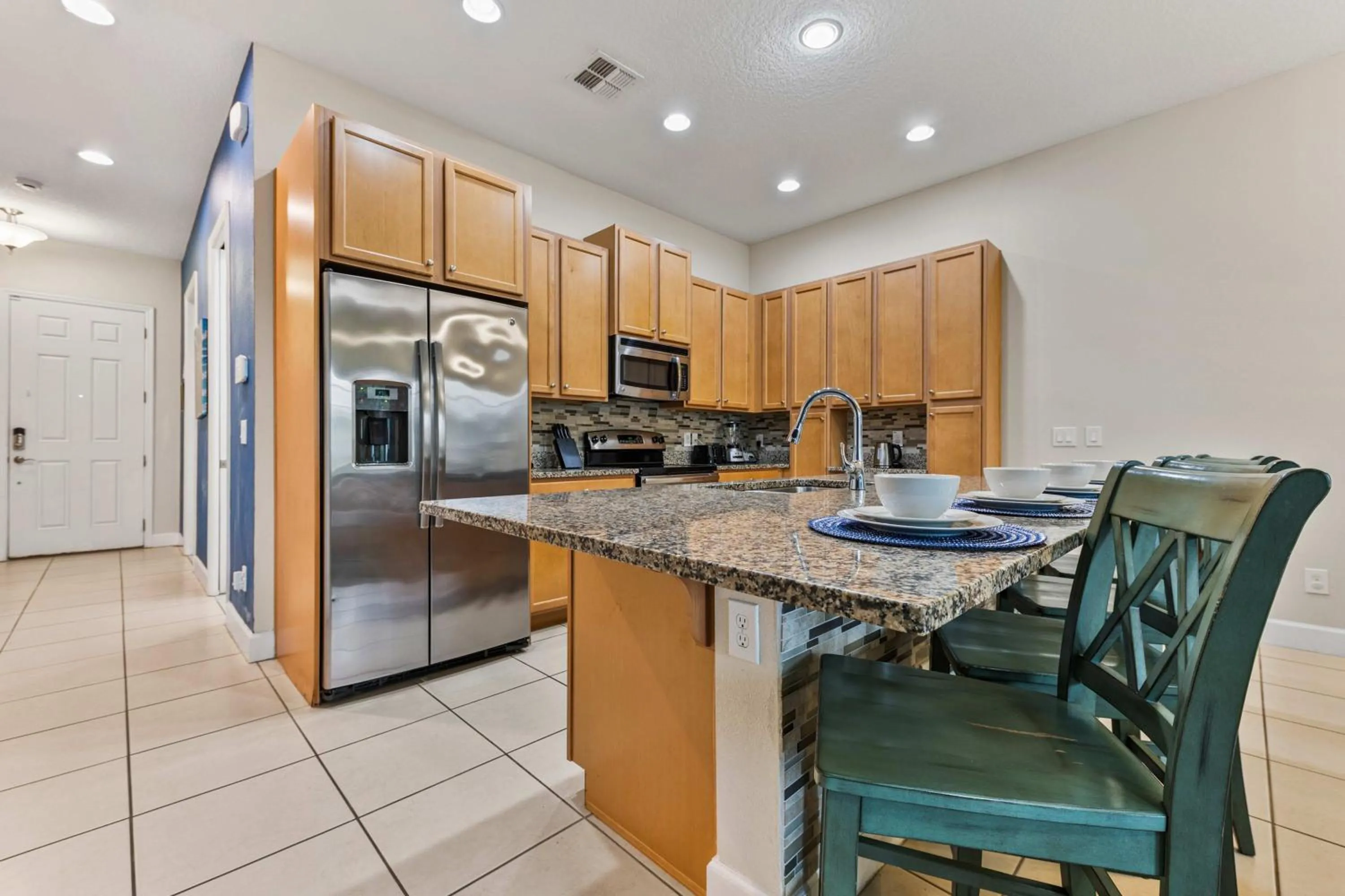 3b25b Townhouse 15 min from Disney Enclaves at Festival