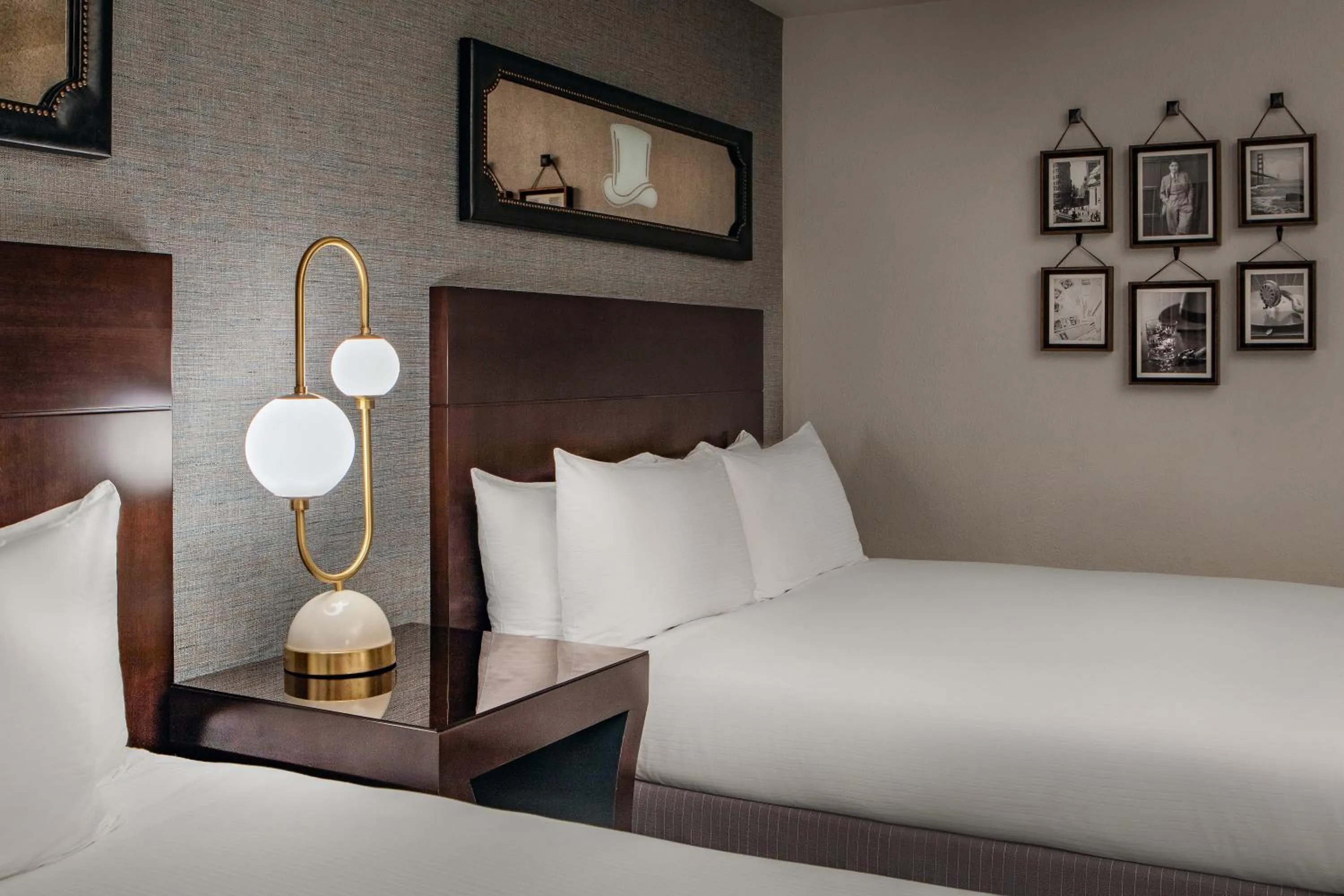 Bedroom, Bed in Hotel Adagio, Autograph Collection