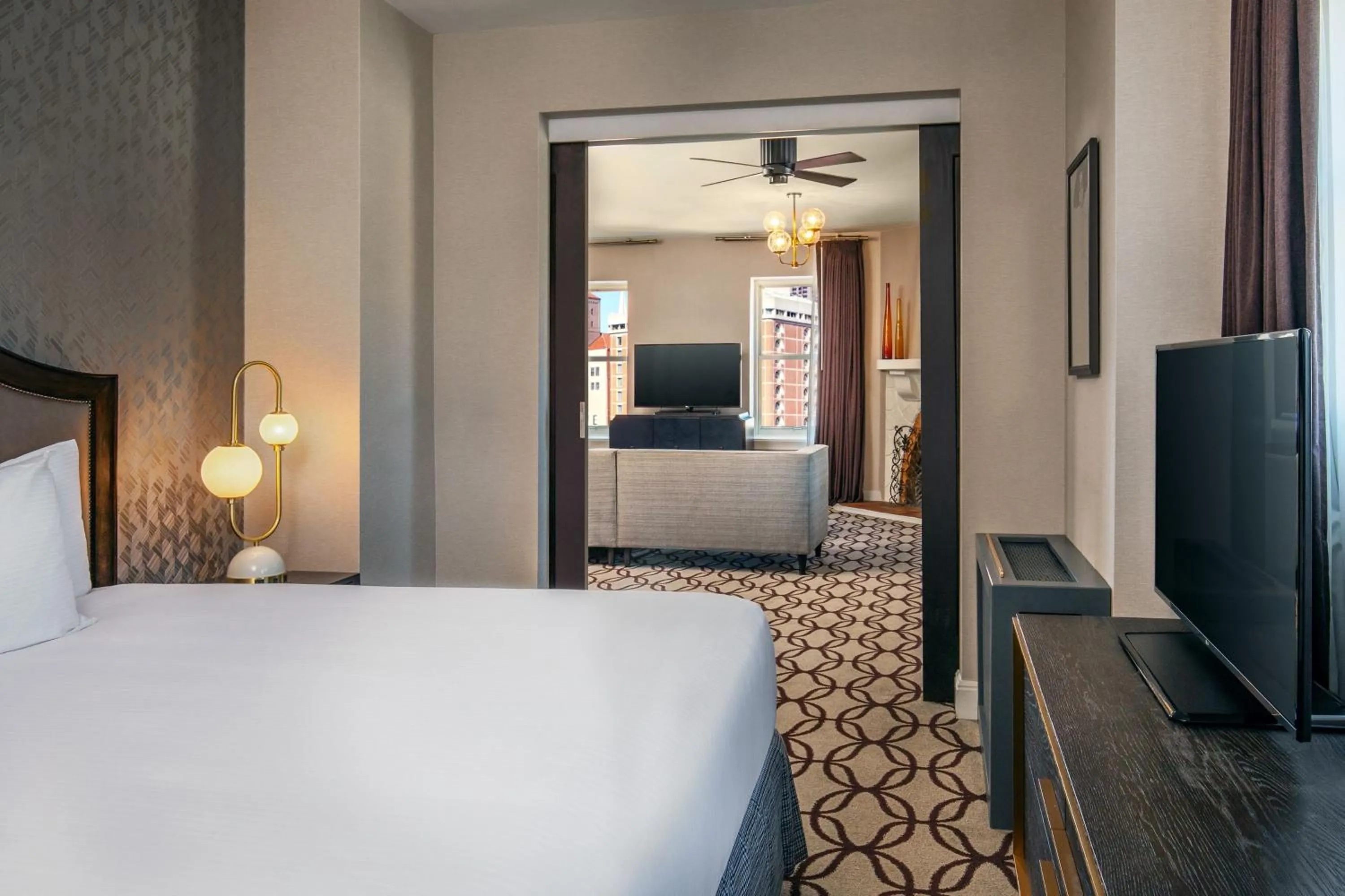 Photo of the whole room, Bed in Hotel Adagio, Autograph Collection