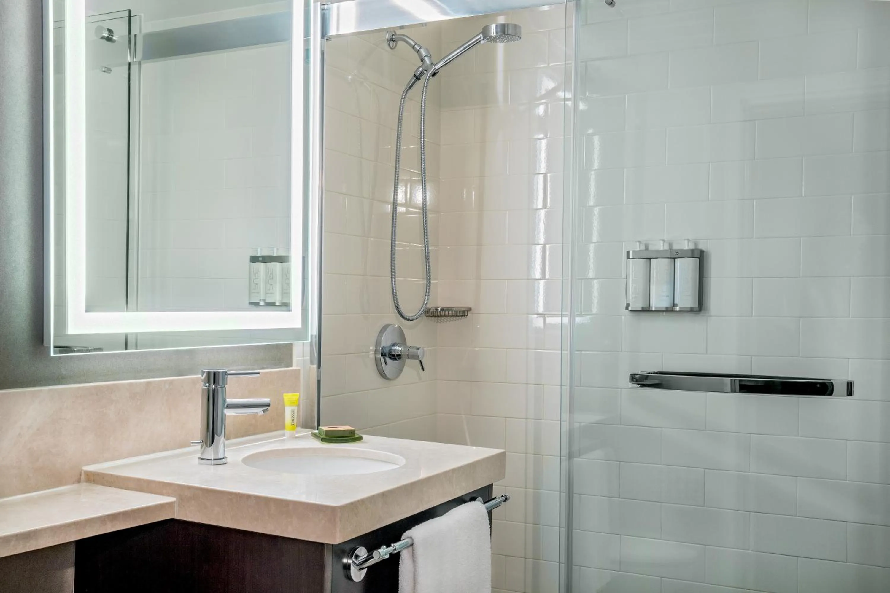 Bathroom in Hotel Adagio, Autograph Collection
