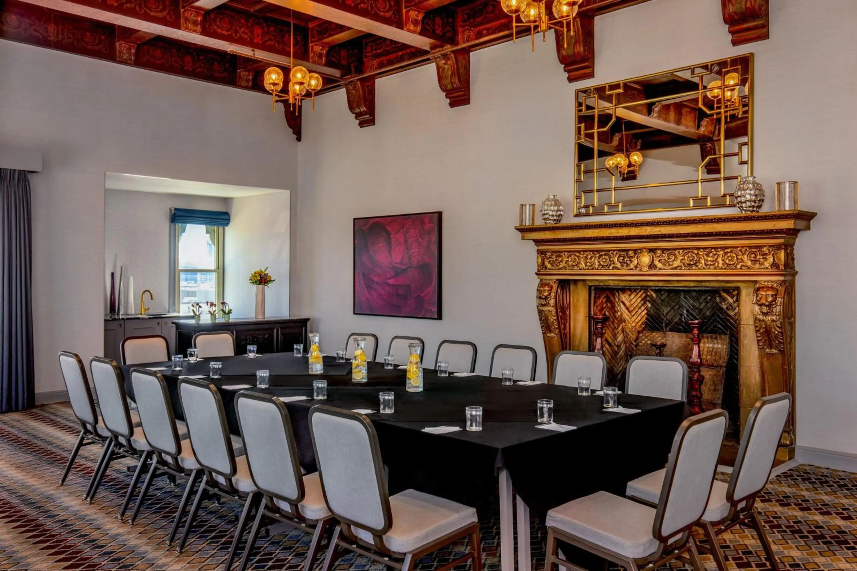 Meeting/conference room in Hotel Adagio, Autograph Collection