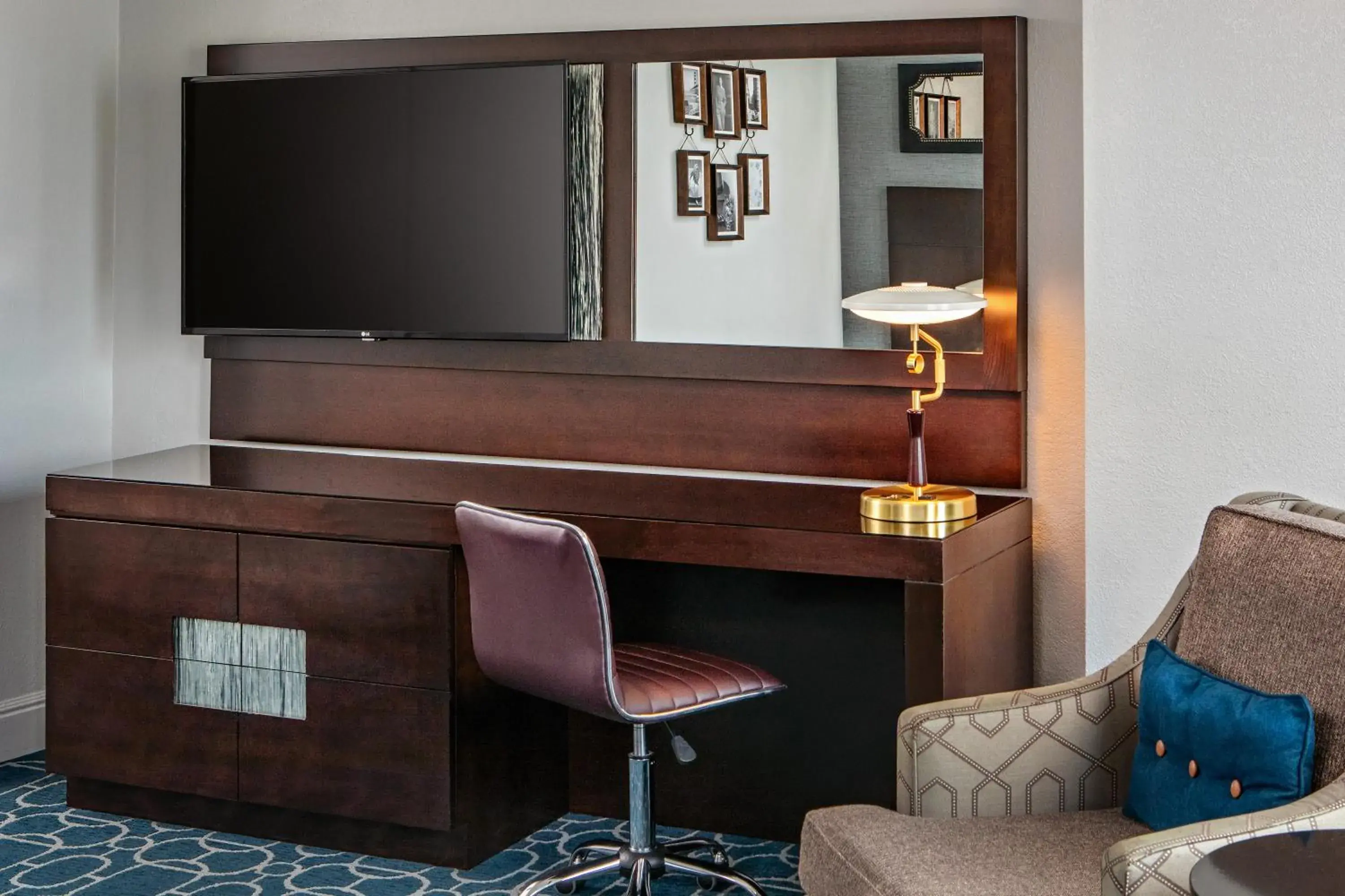 Deluxe Queen Room with Two Queen Beds in Hotel Adagio, Autograph Collection Deluxe Queen Room with Two Queen Beds in Hotel Adagio, Autograph Collection