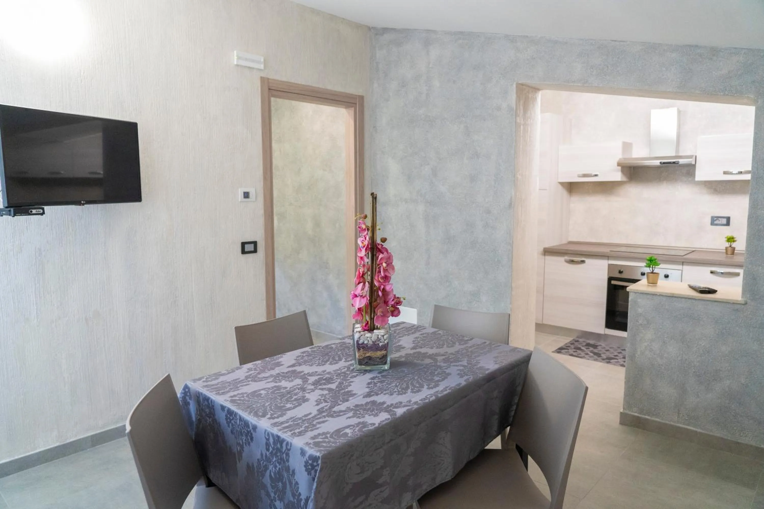 Kitchen or kitchenette in Albergo della Posta