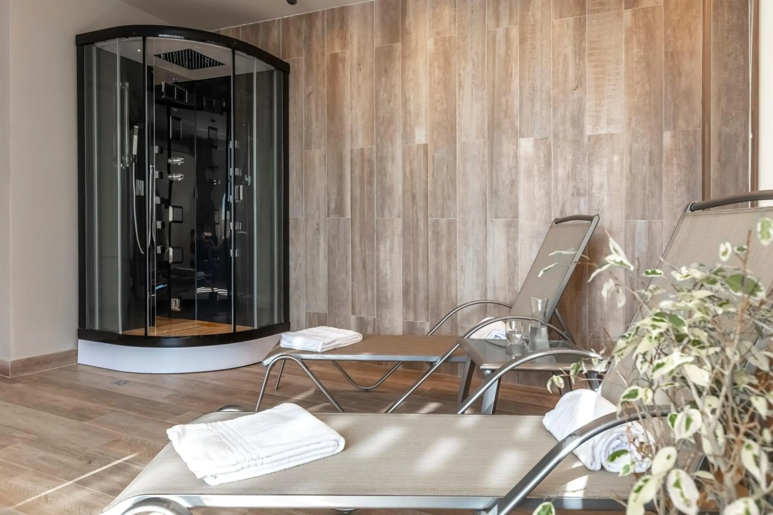 Property building in Huinid Obelisco Hotel Property building in Huinid Obelisco Hotel