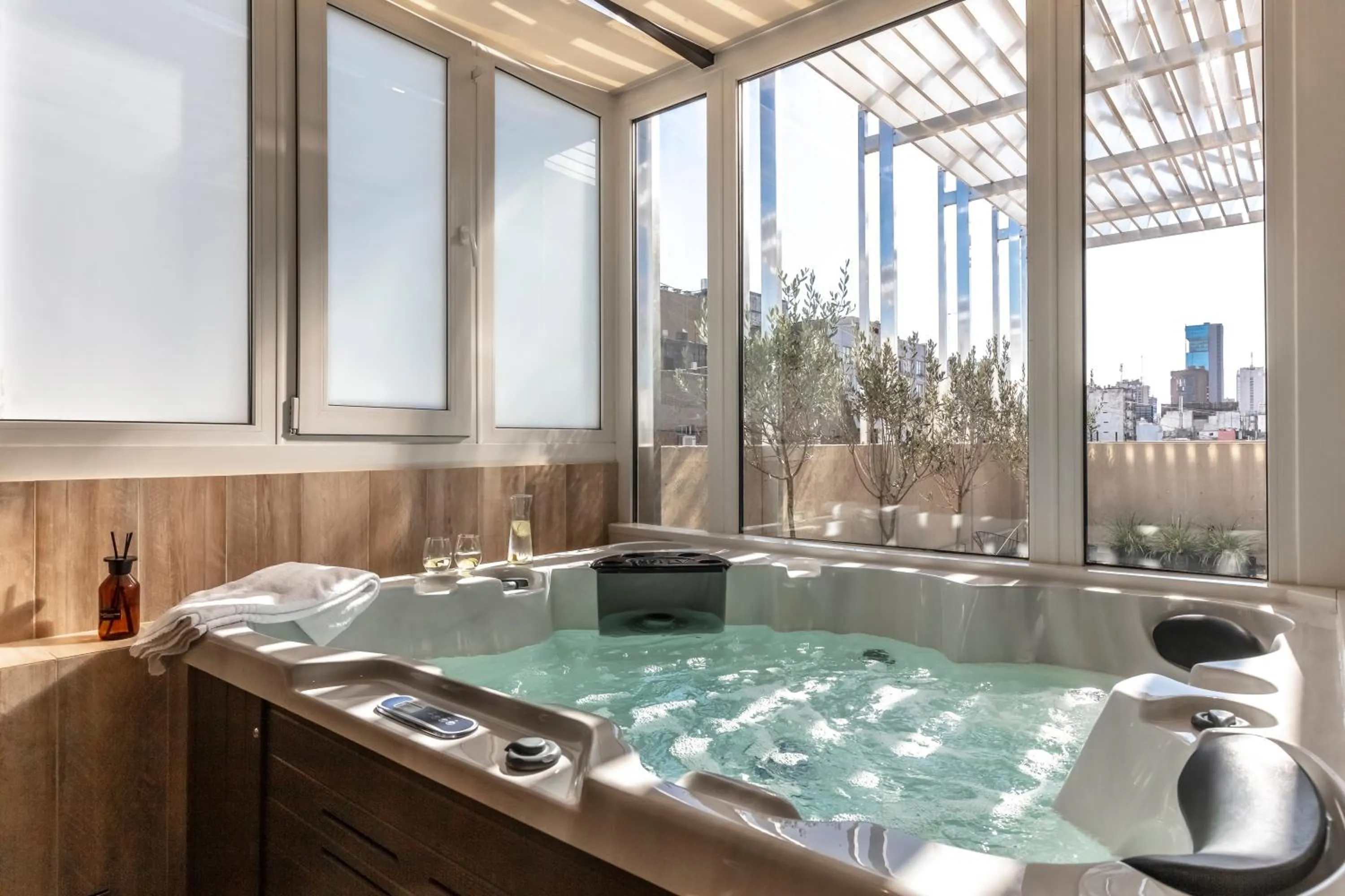 Hot Tub in Huinid Obelisco Hotel