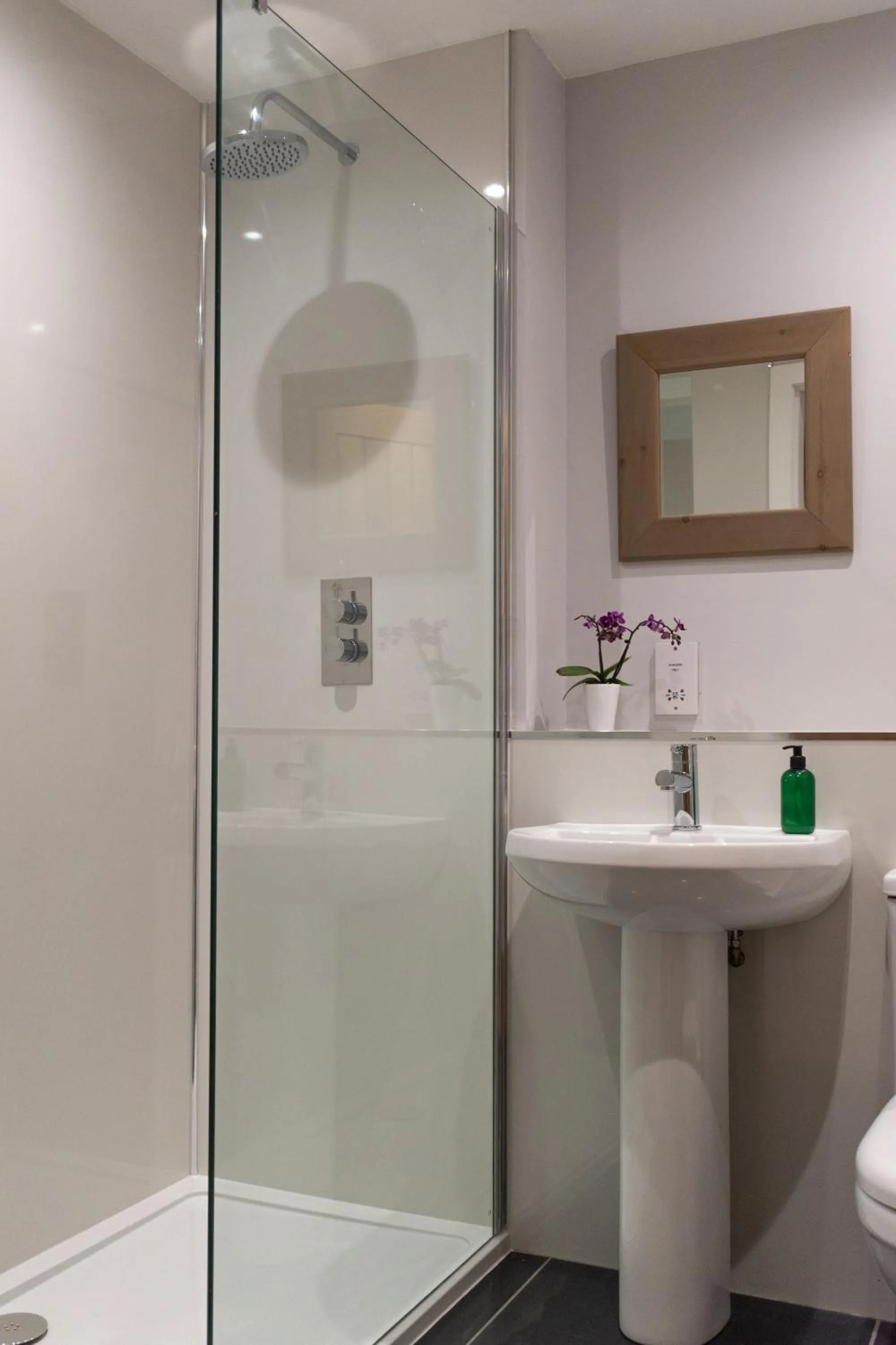 Bathroom in Altquhur Byre