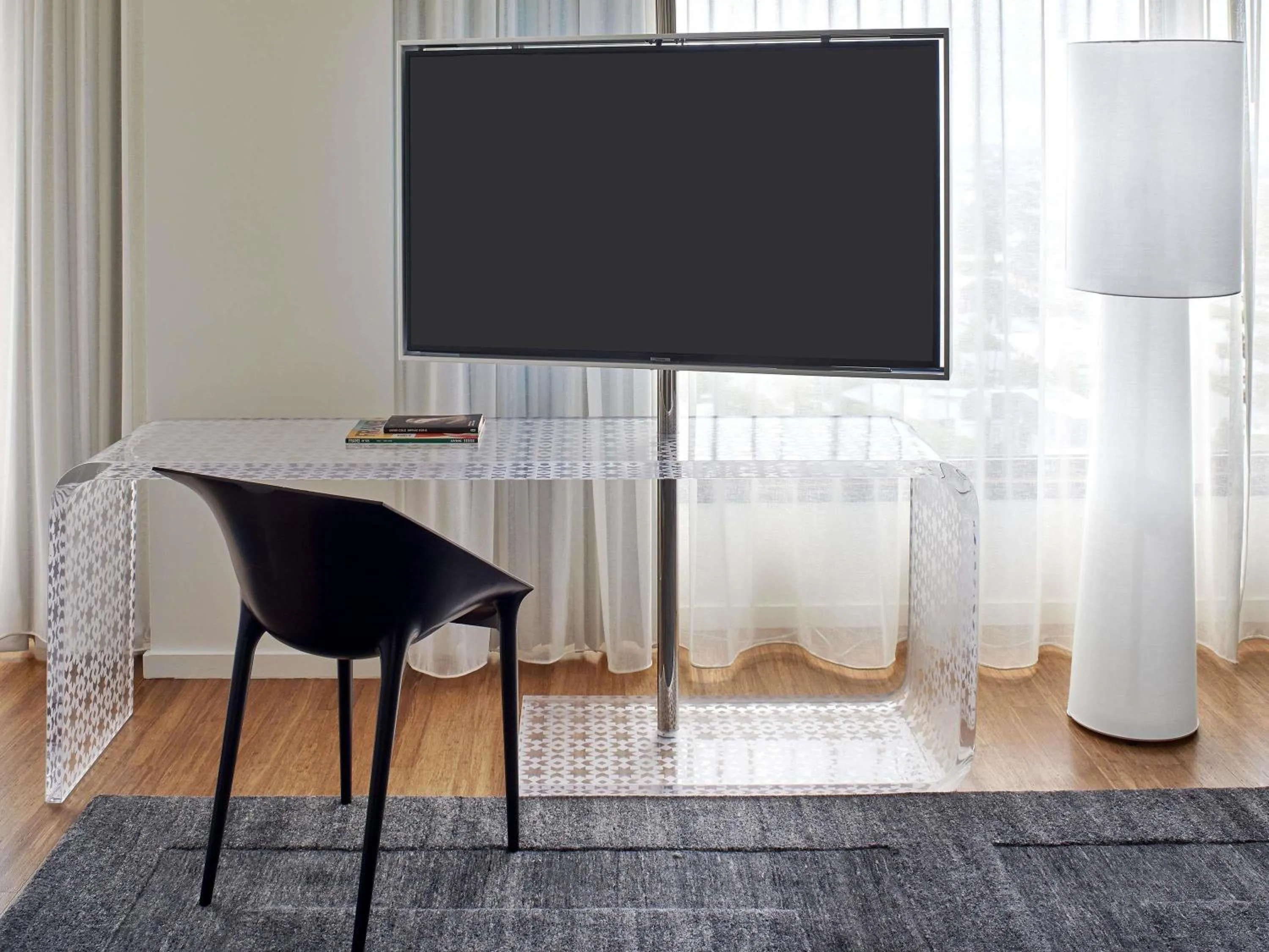 Bedroom in Mondrian Los Angeles