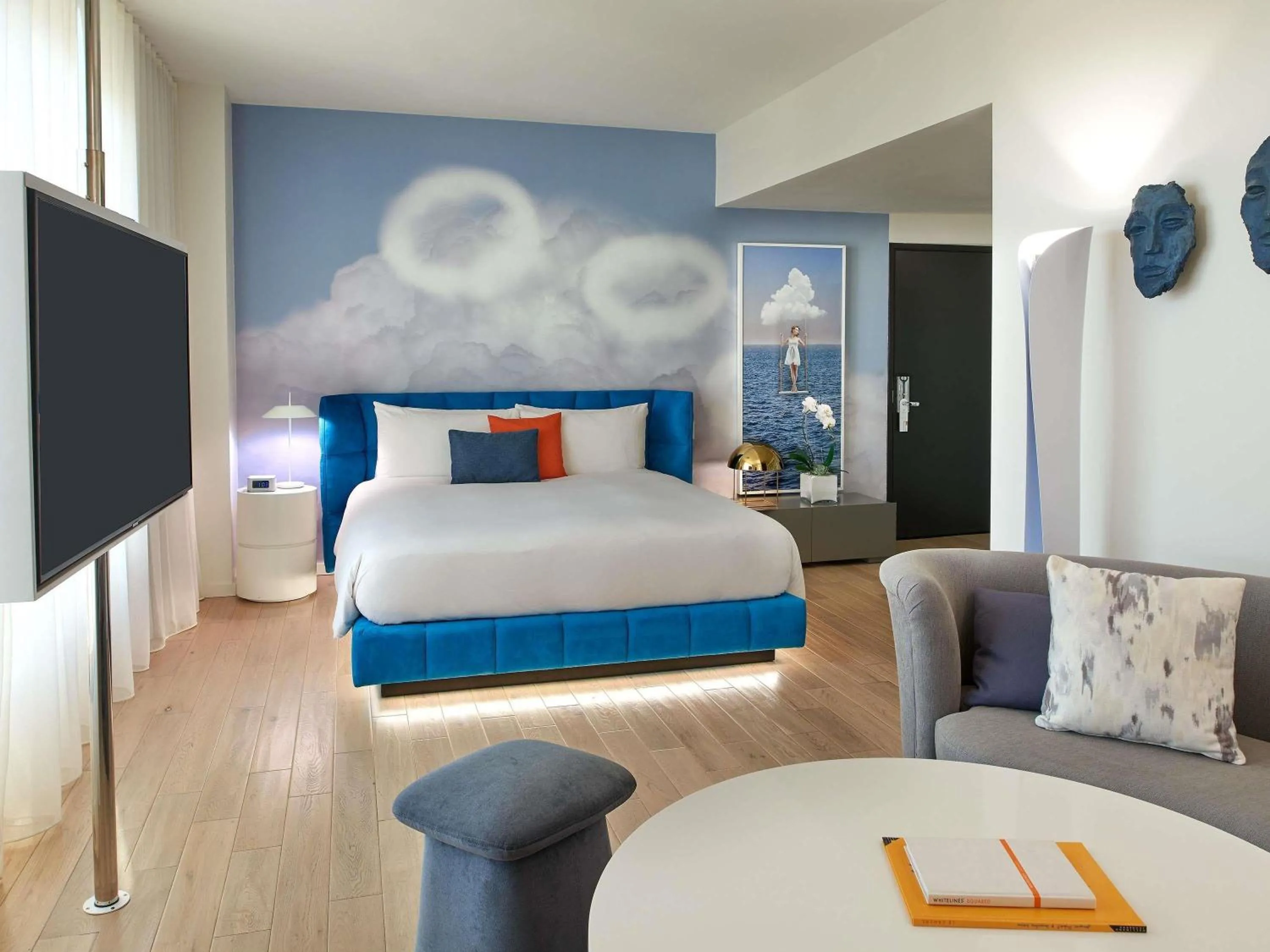 Bedroom, Bed in Mondrian Los Angeles