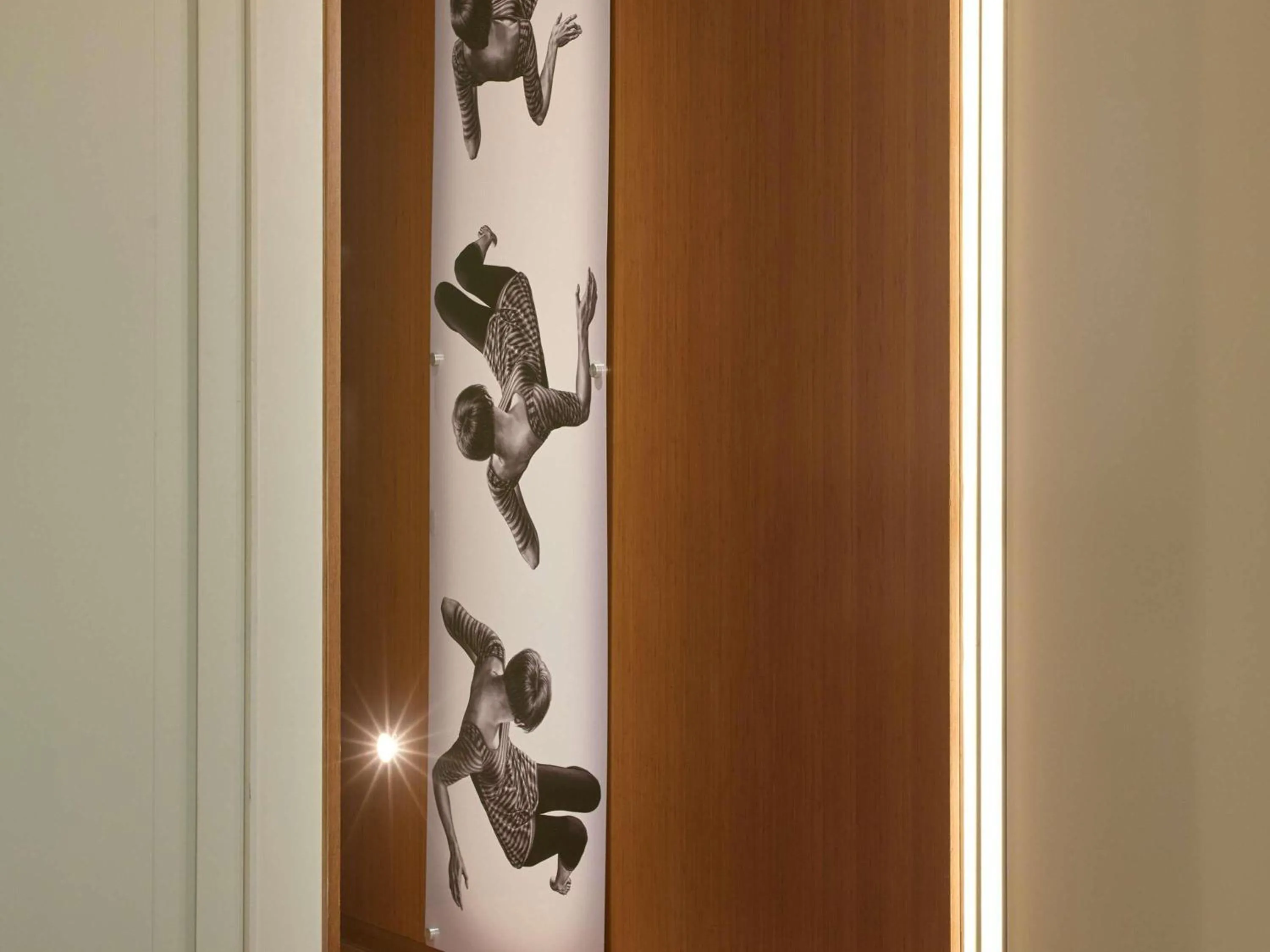 Bedroom in Mondrian Los Angeles