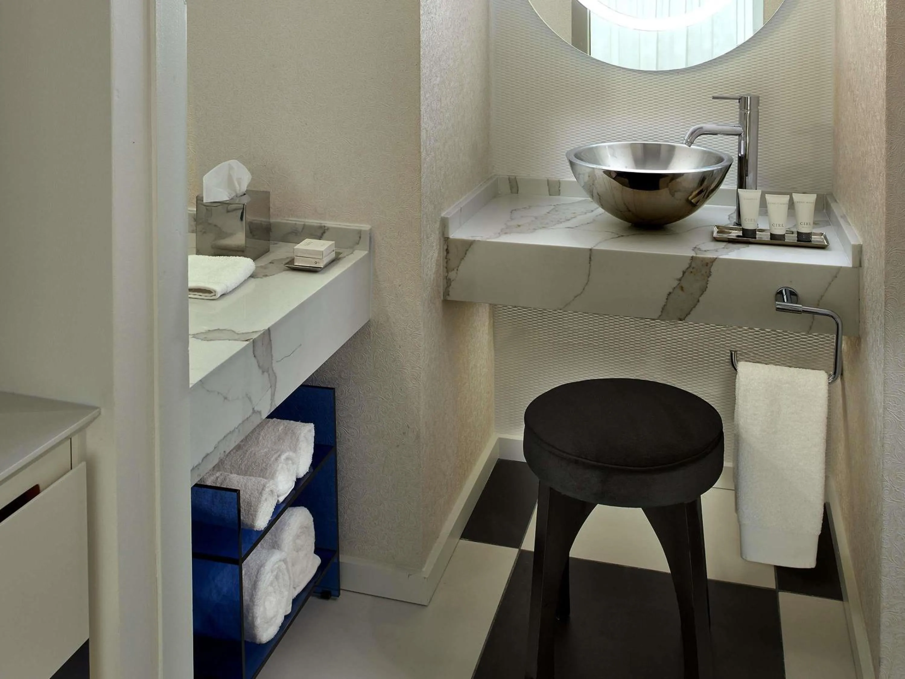 Bathroom in Mondrian Los Angeles