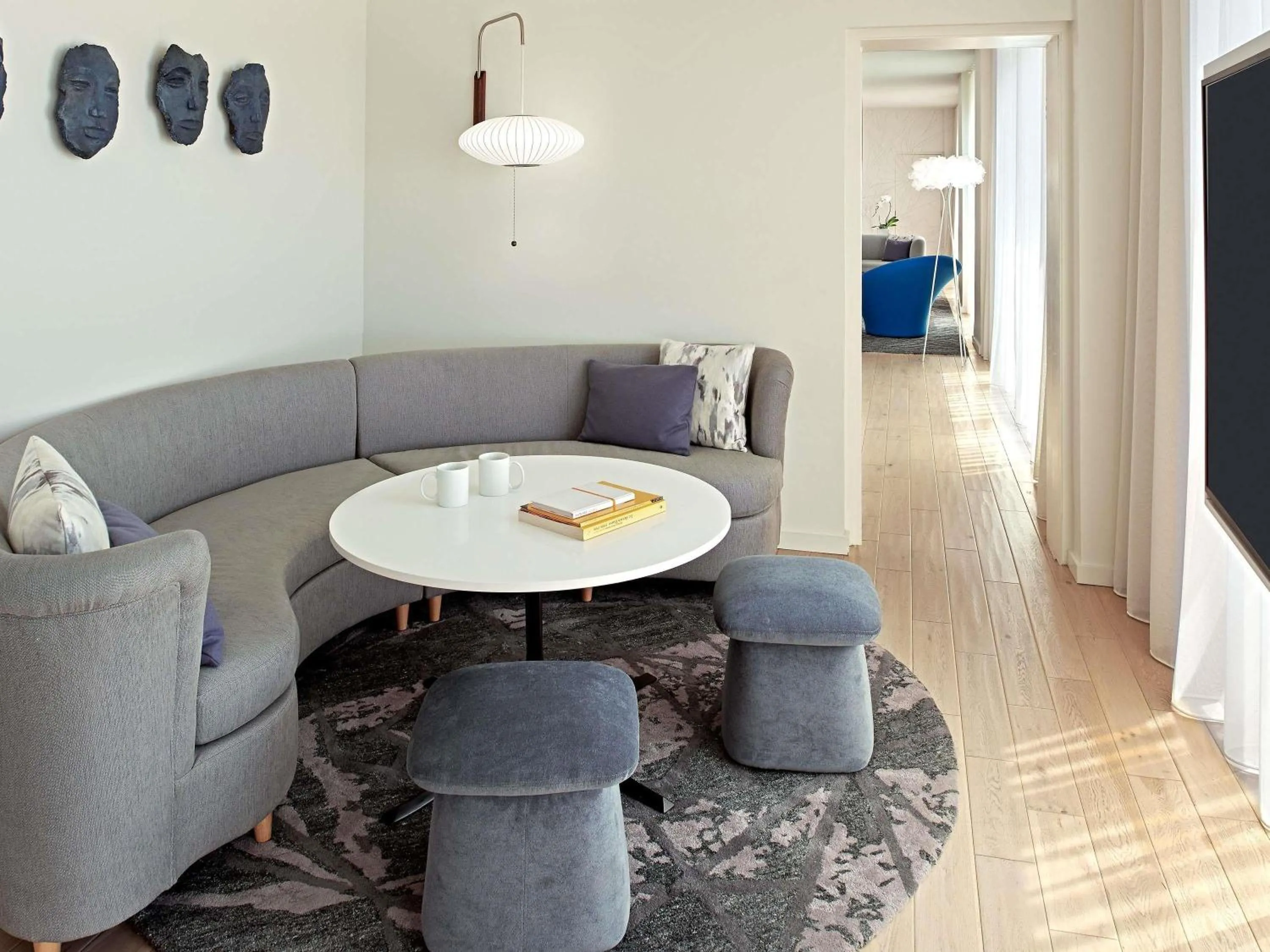 Bedroom in Mondrian Los Angeles