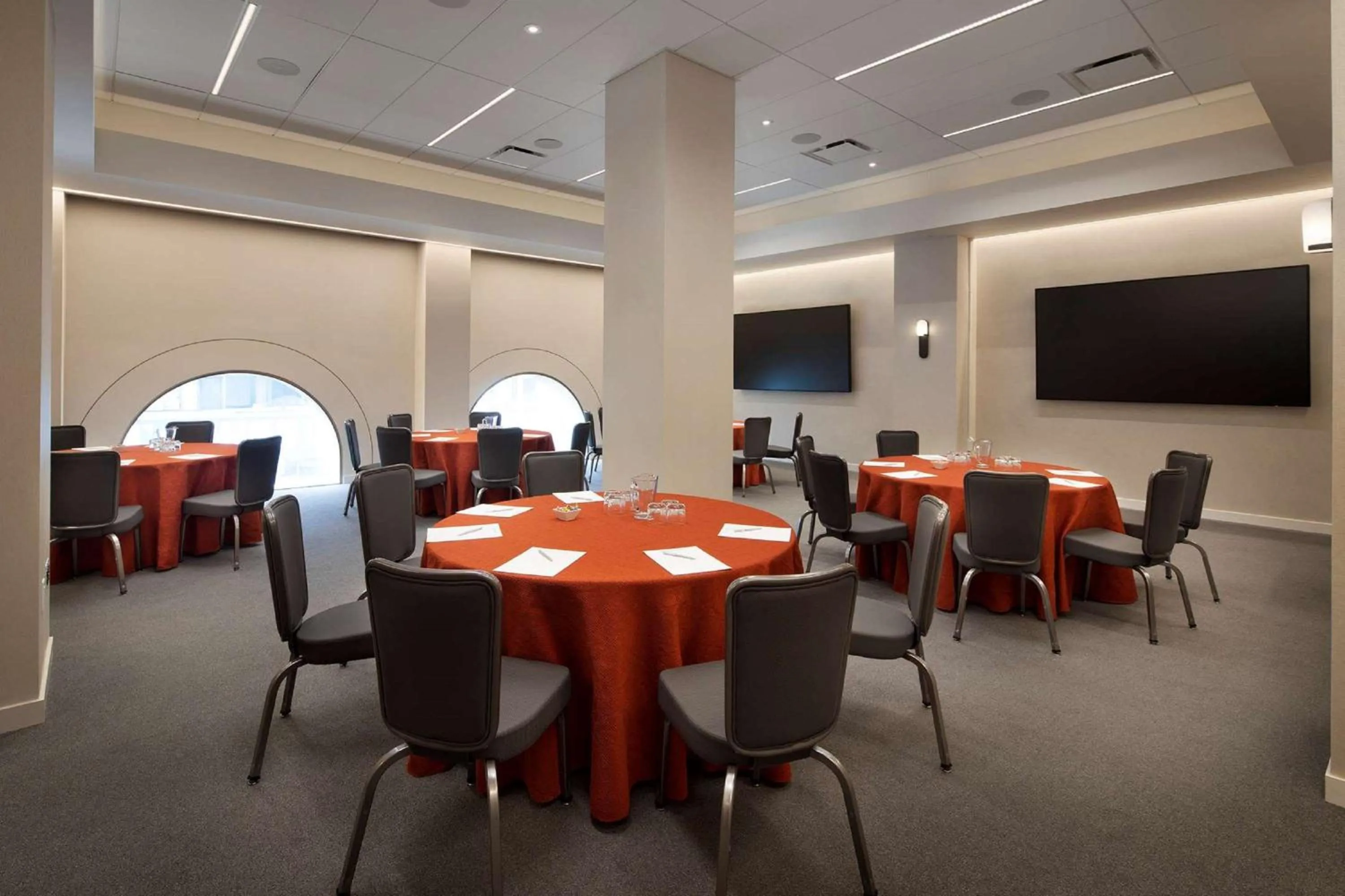 Meeting/conference room in The Clift Royal Sonesta San Francisco