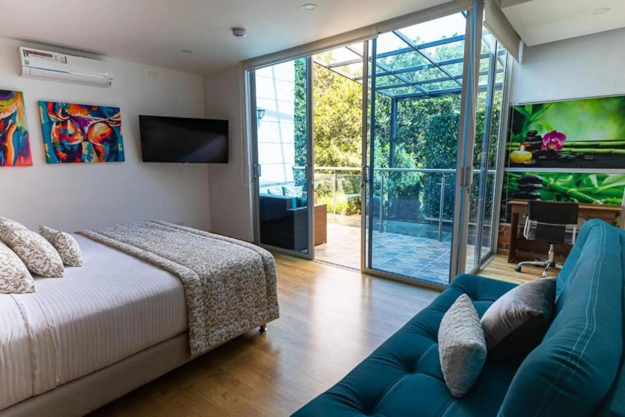 Bed in Libertg Hotels Medellin