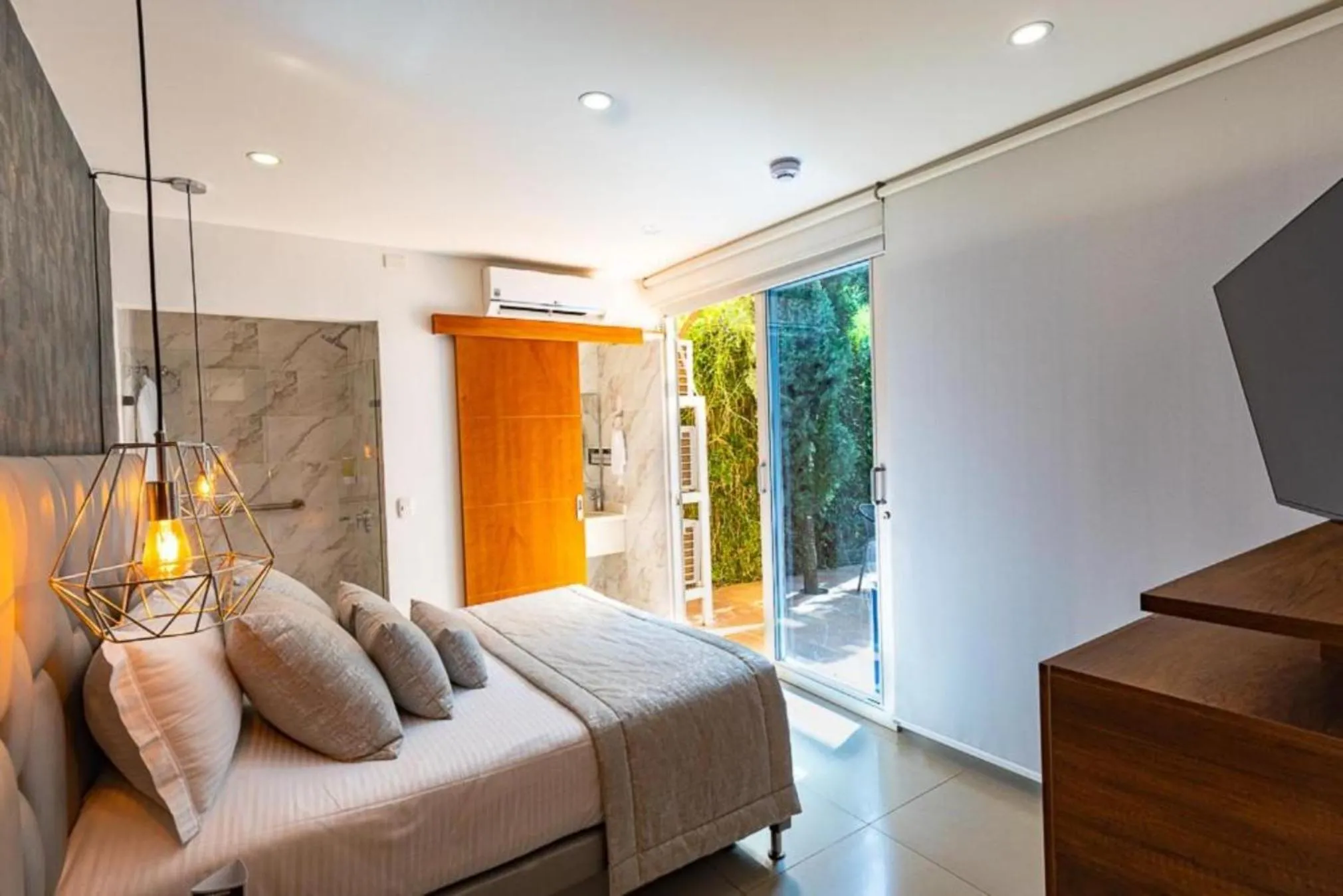 Bed in Libertg Hotels Medellin