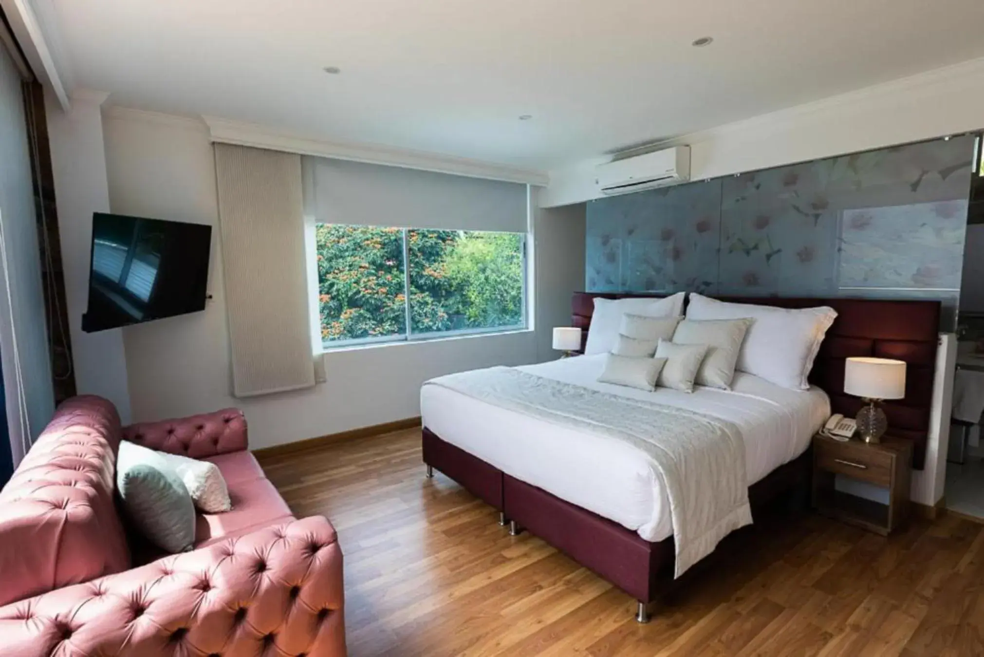 Deluxe Family Room in Libertg Hotels Medellin Deluxe Family Room in Libertg Hotels Medellin