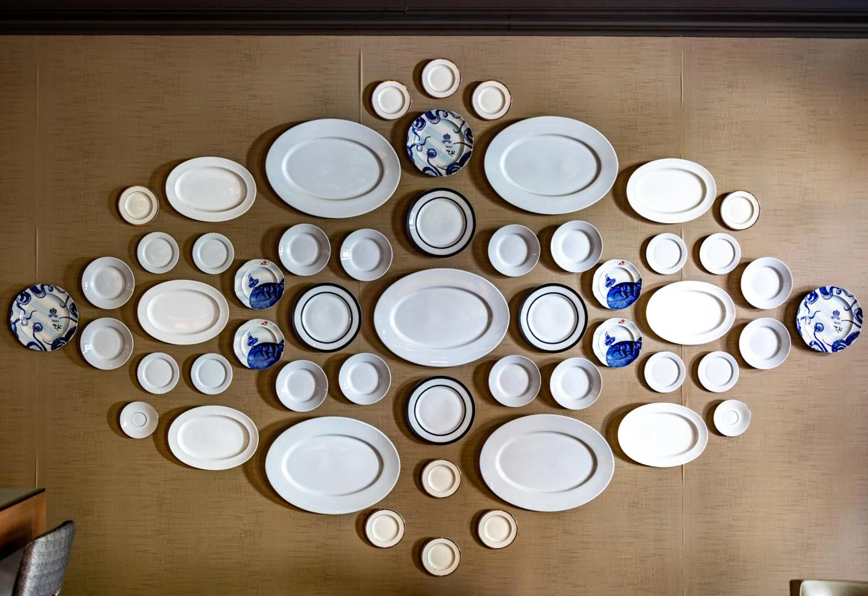 Decorative detail in Melrose Georgetown Hotel