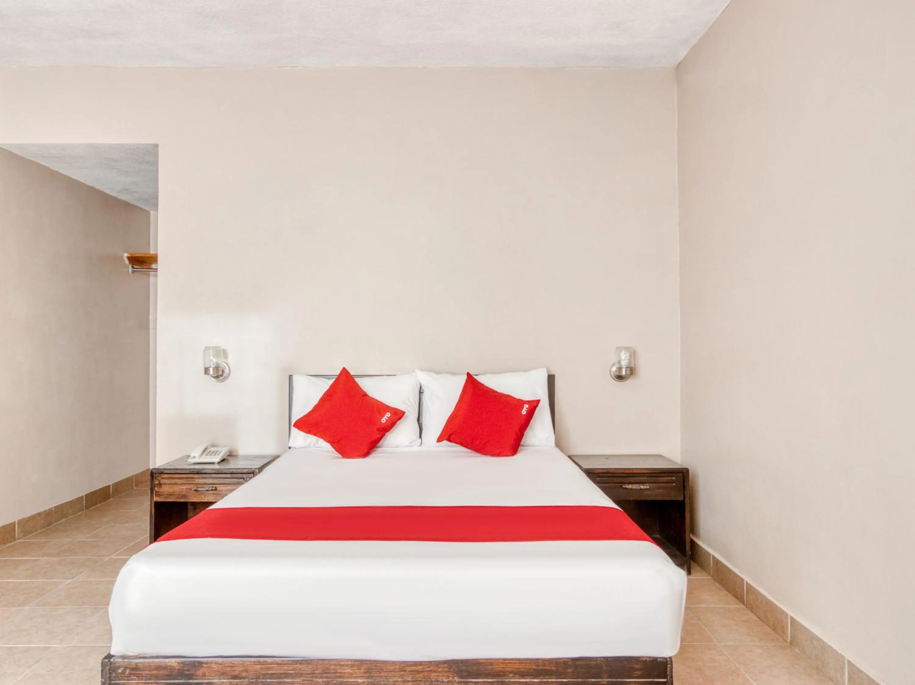 Bedroom in Capital O Hotel La Siesta, Gomez Palacio