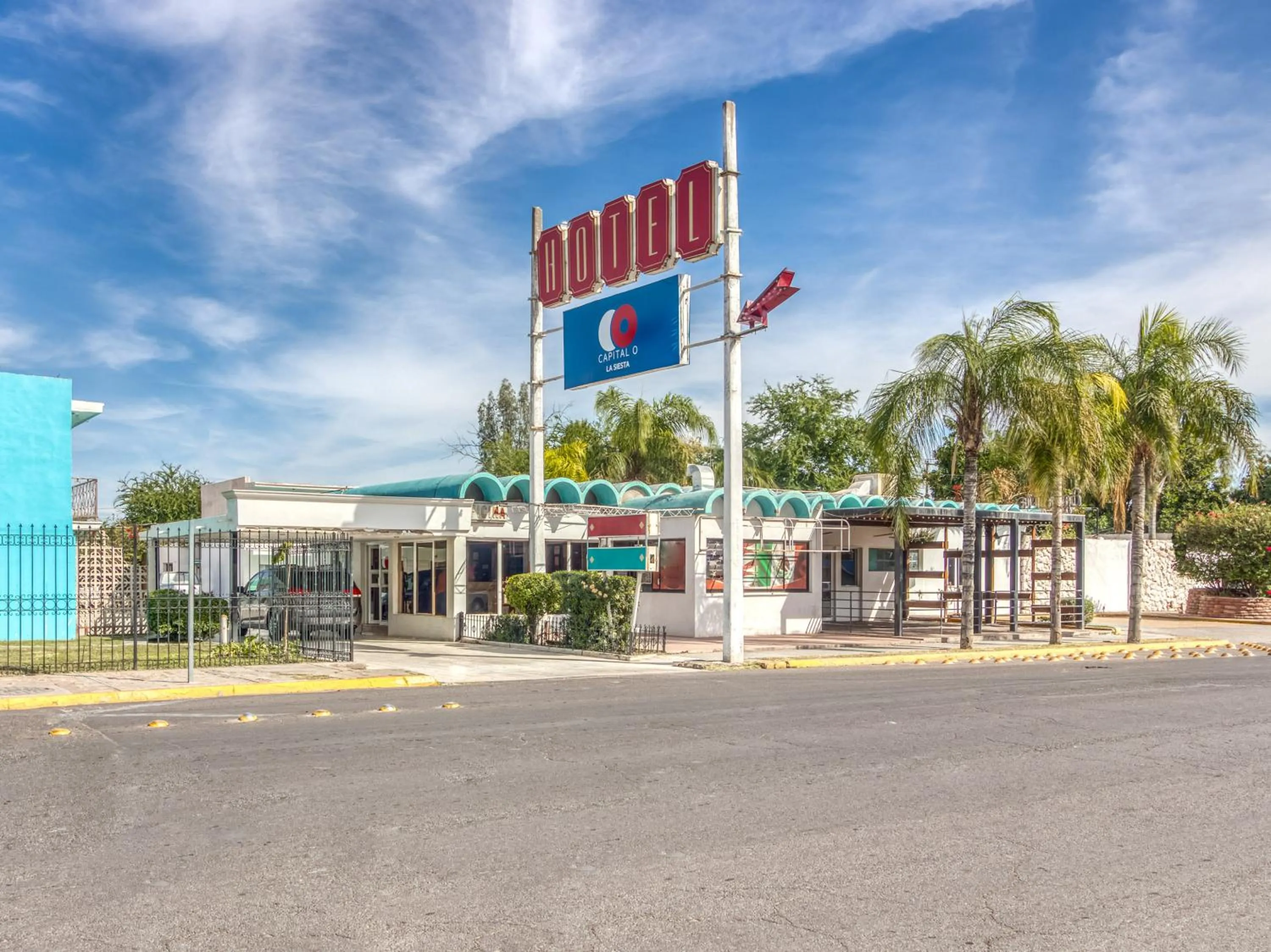 Restaurant/places to eat in Capital O Hotel La Siesta, Gomez Palacio