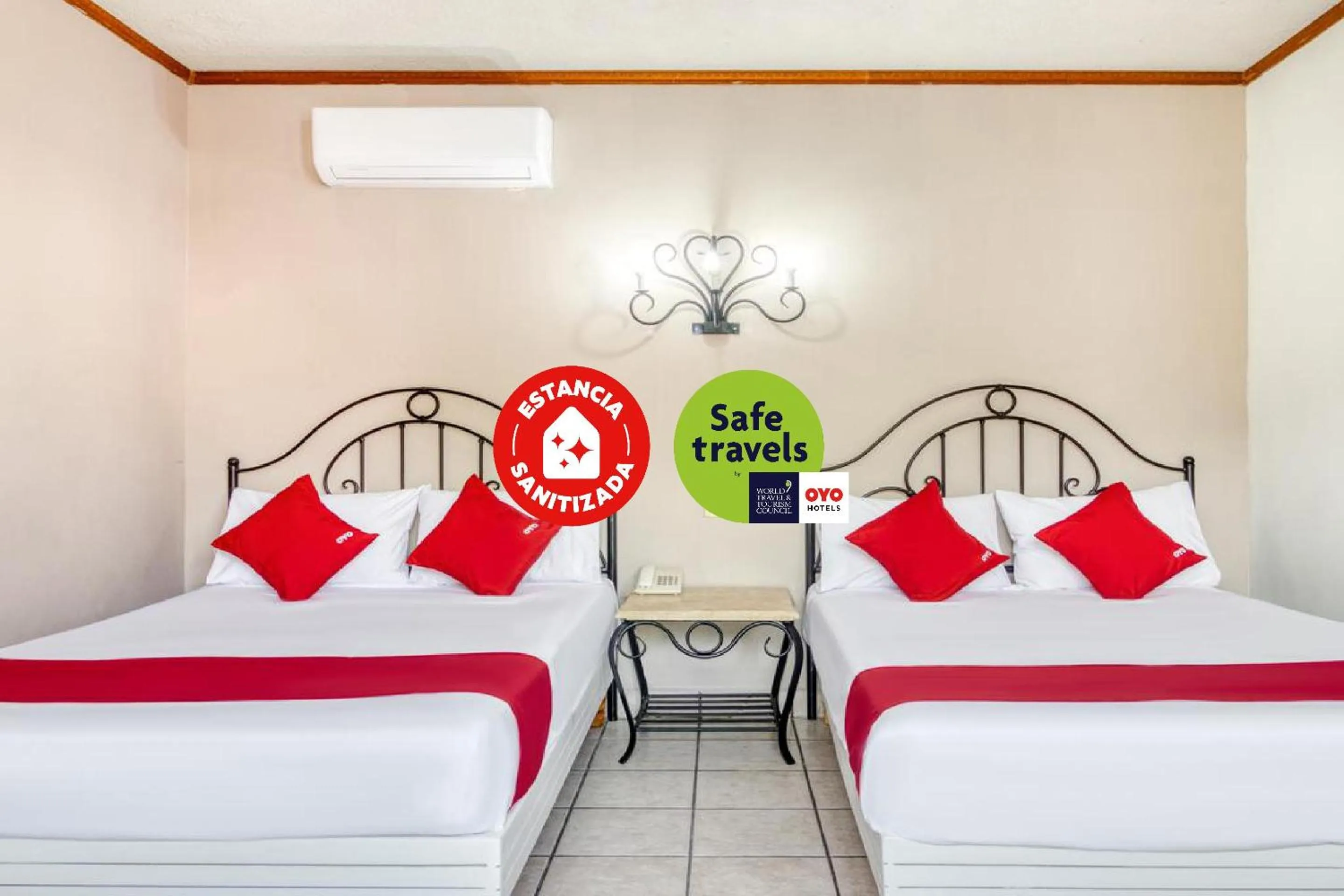 Bedroom in Capital O Hotel La Siesta, Gomez Palacio