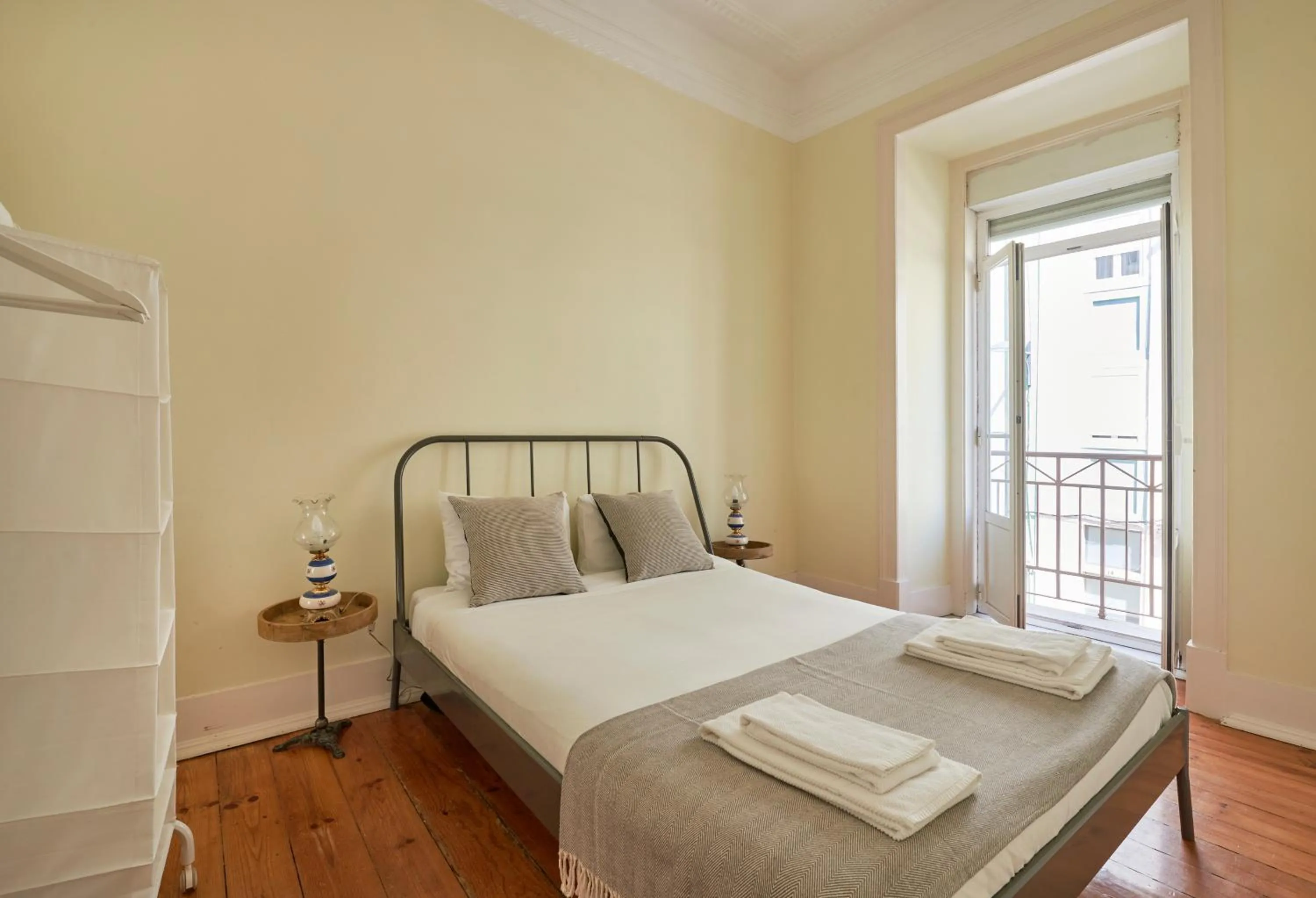 Renovated Spacious Baixa Apartment, By TimeCooler
