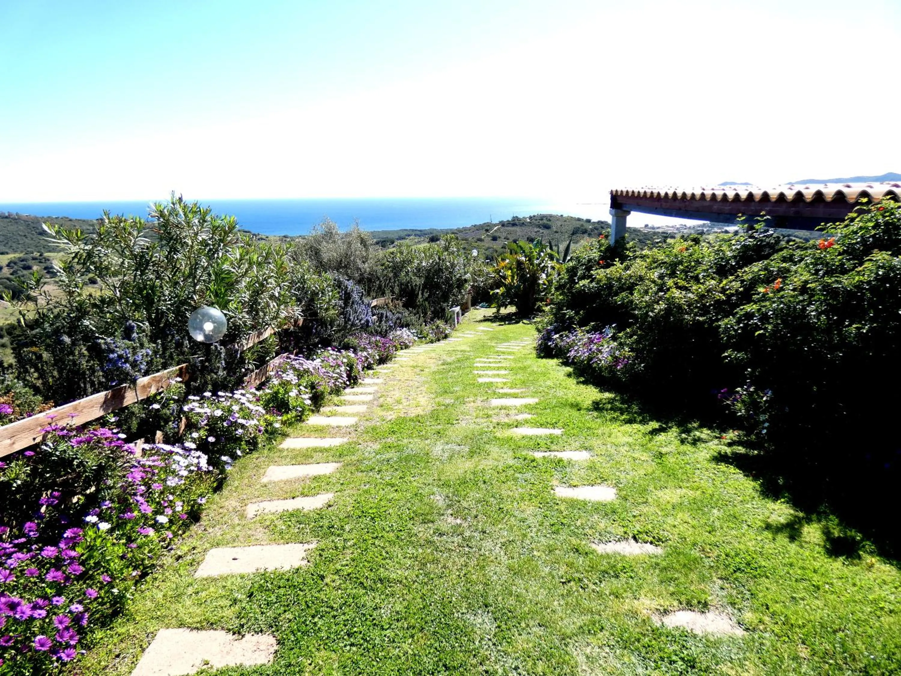 Comino Alto Agriturismo e Appartamenti