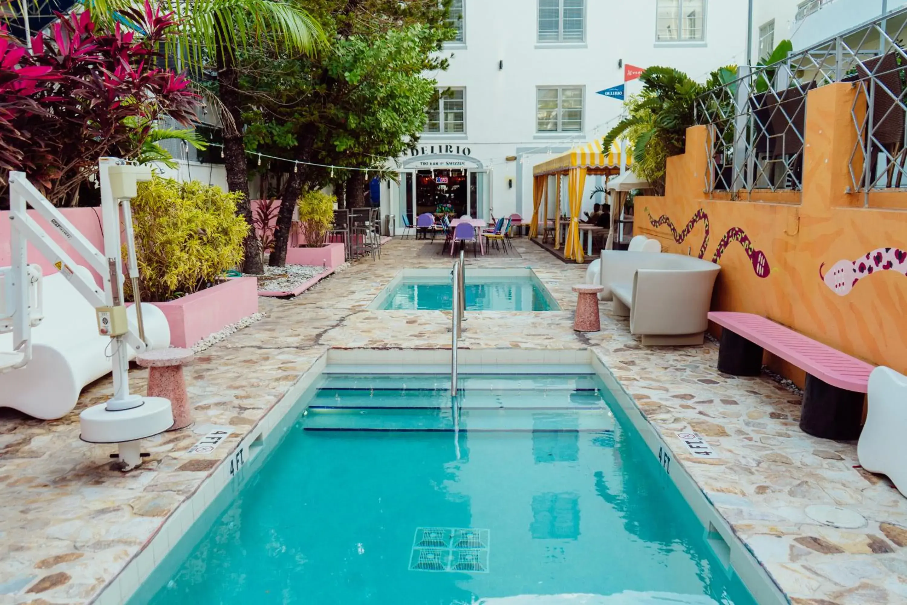 Property building in Viajero Miami Property building in Viajero Miami