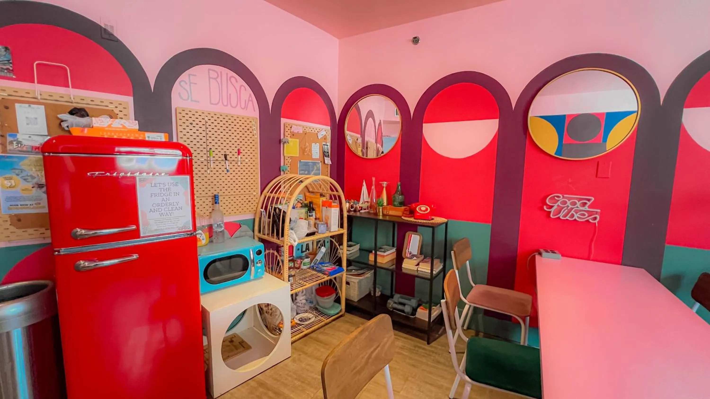 Seating area in Viajero Miami