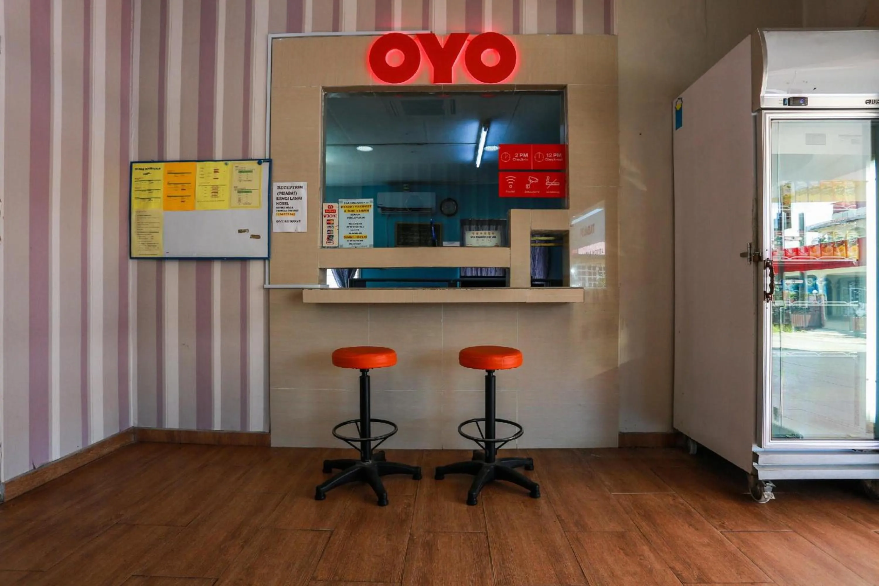 Lobby or reception in OYO 44094 Bangi Lanai Hotel