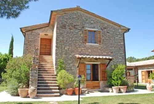 Property building in Country House Montecchio