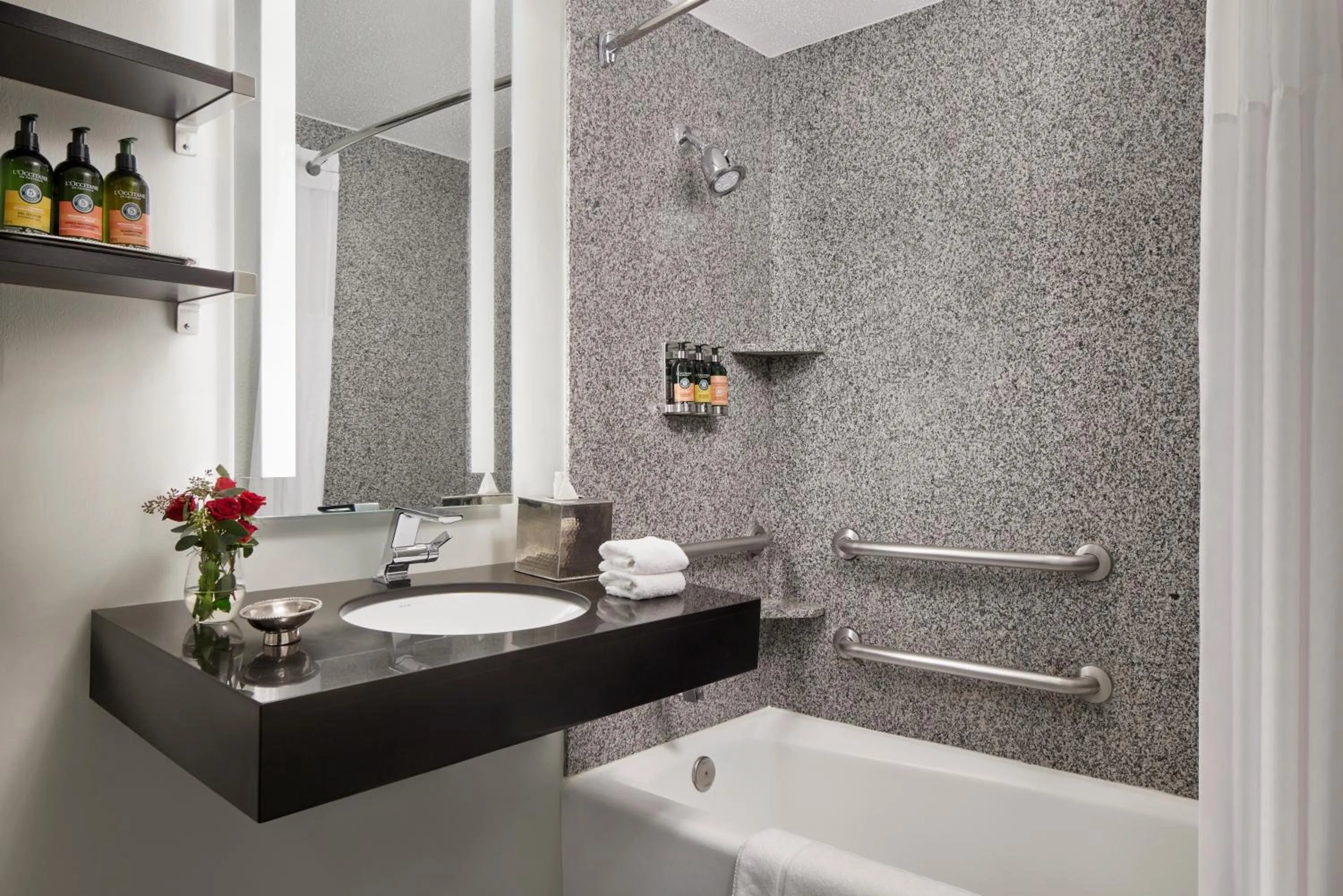 Bathroom in Capitol Hill Hotel