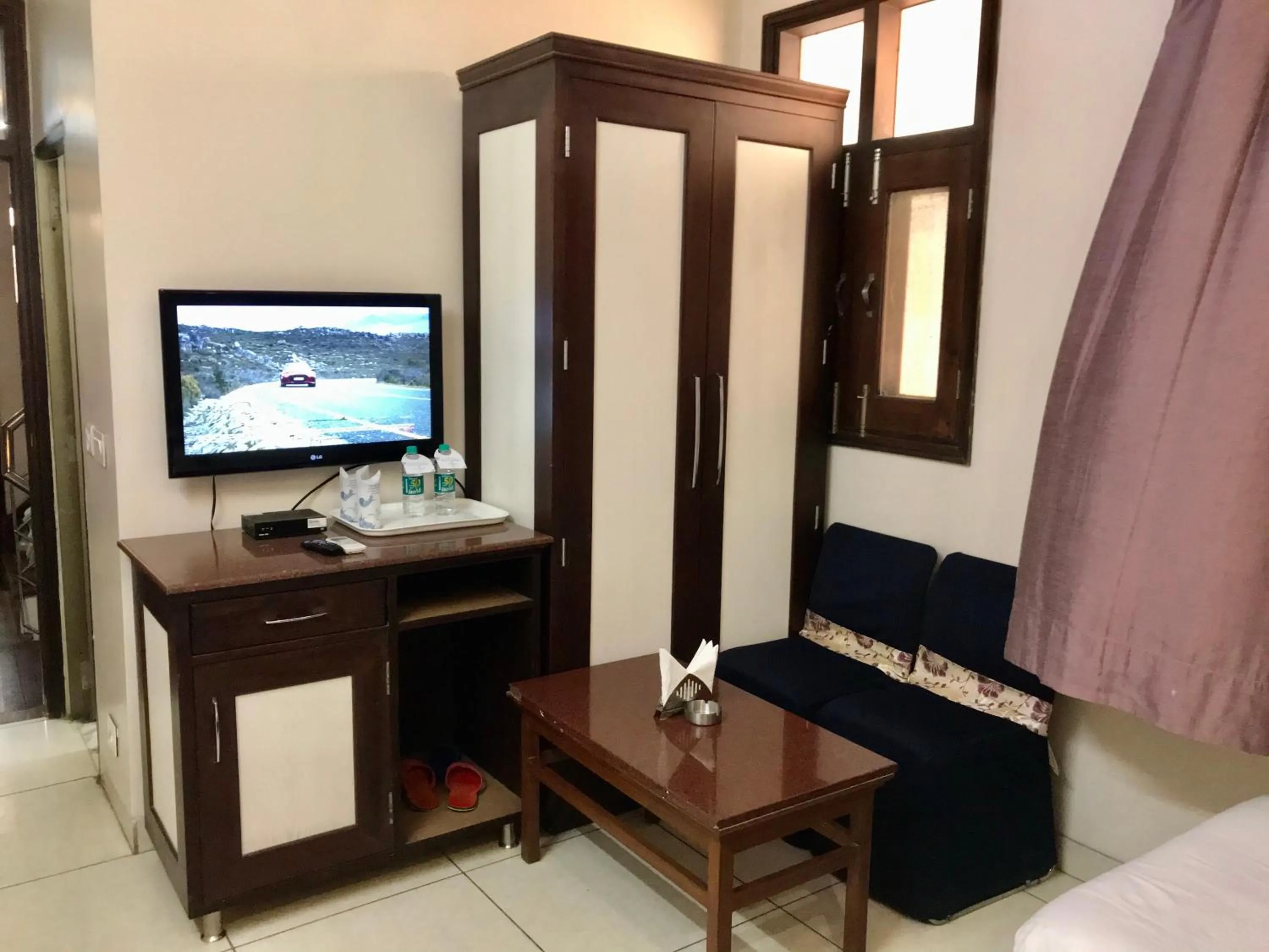 Bedroom, Bed in Leela Residency