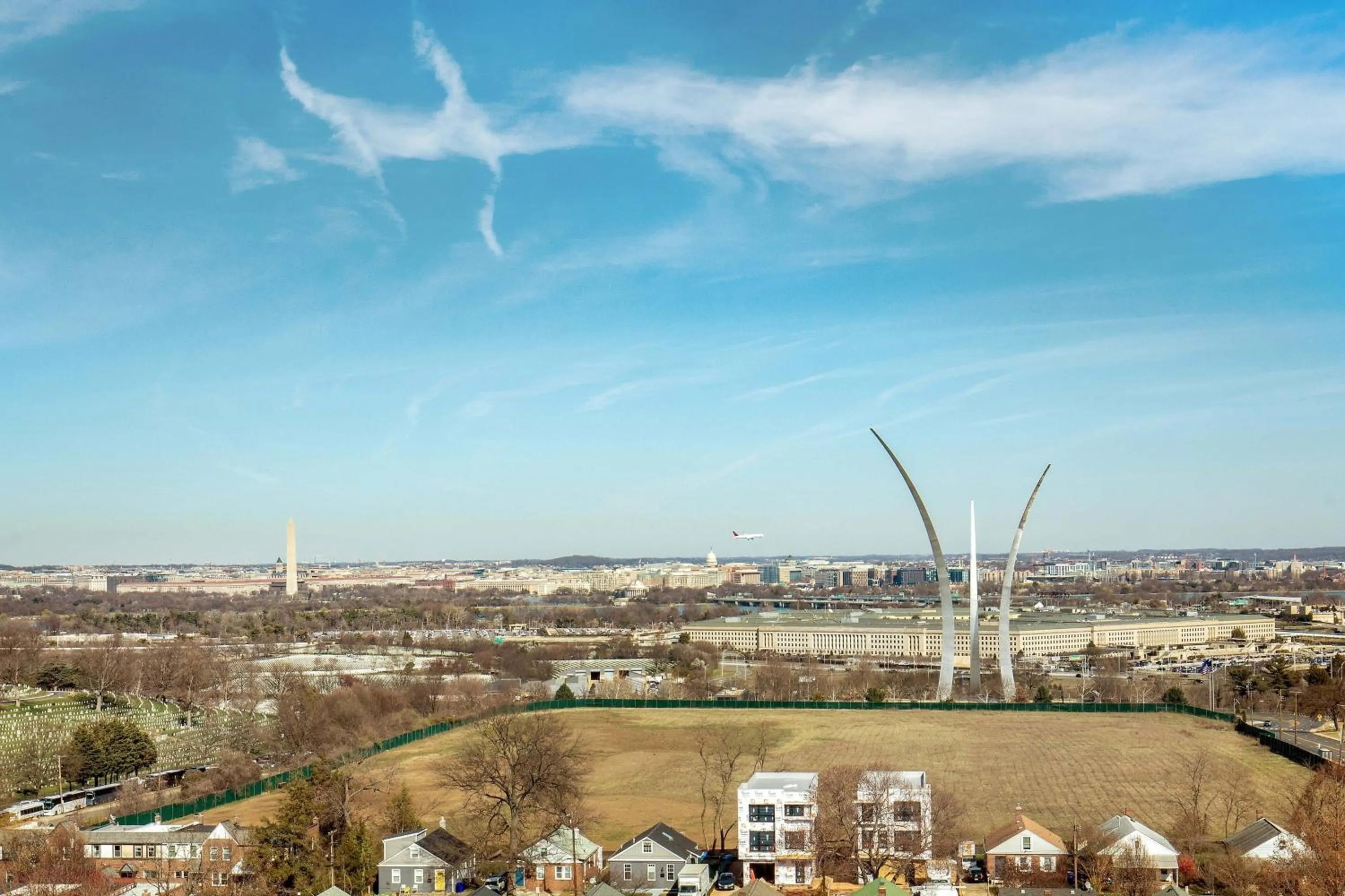 Photo of the whole room in Sheraton Pentagon City
