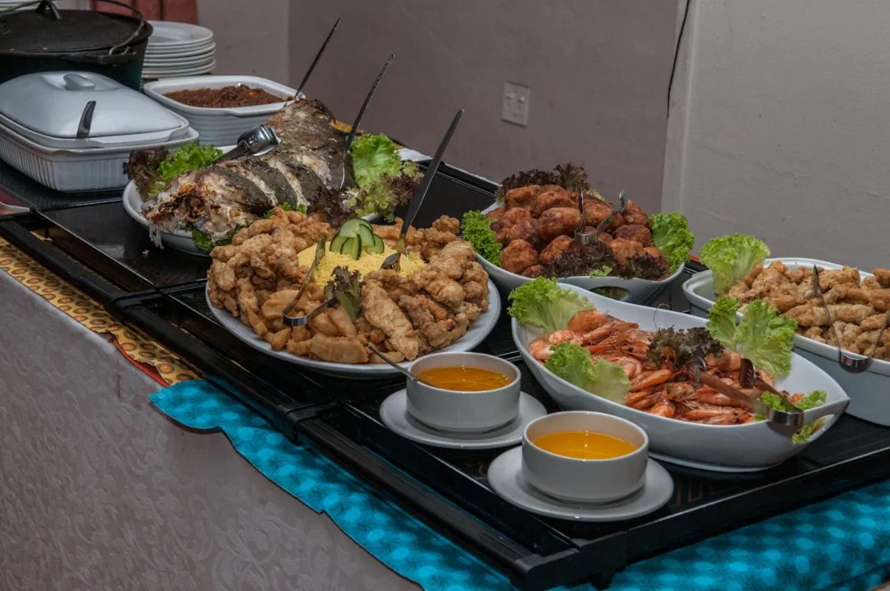 Restaurant/places to eat in THE HAVEN HOTEL