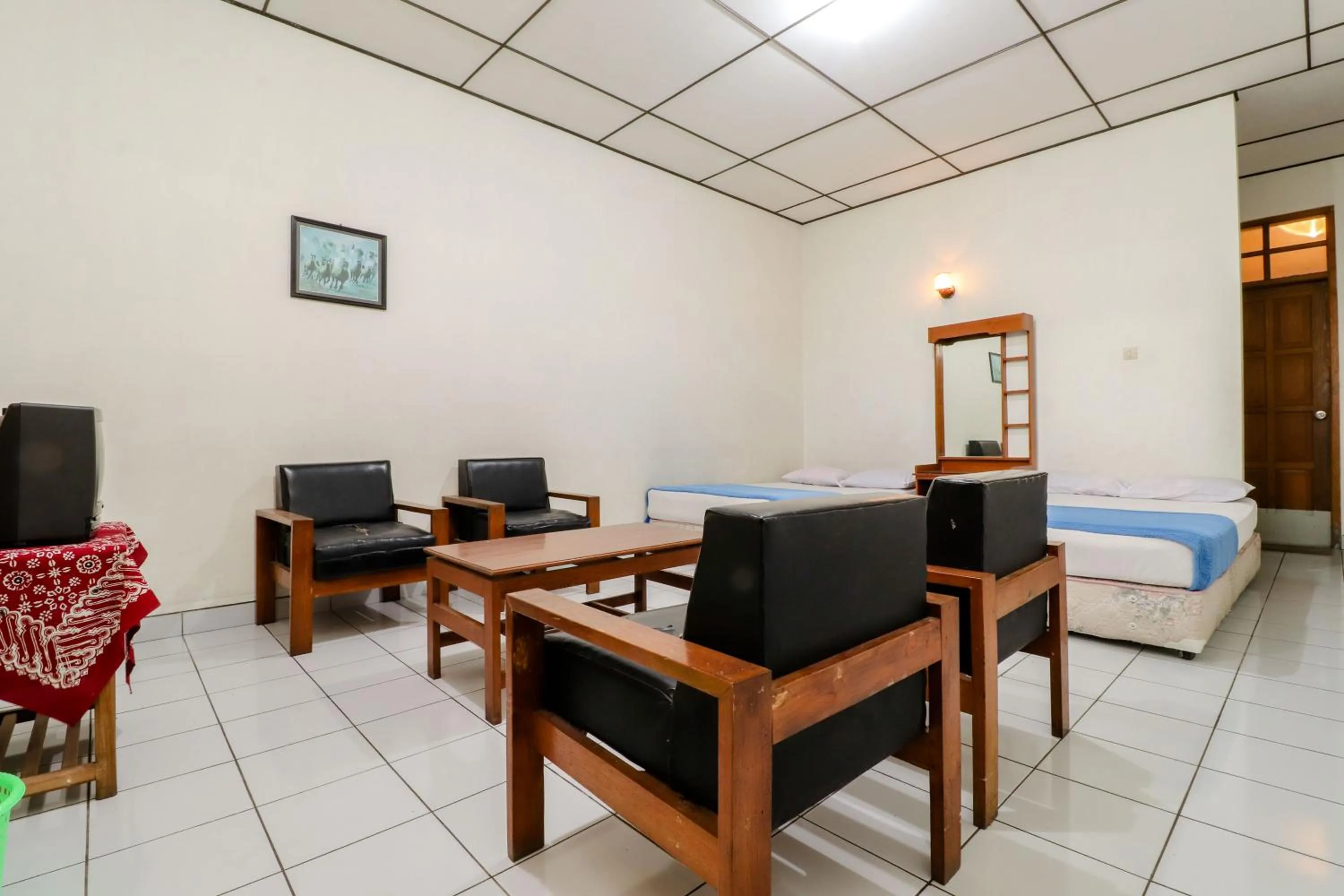 Living room in Satriafi Hotel