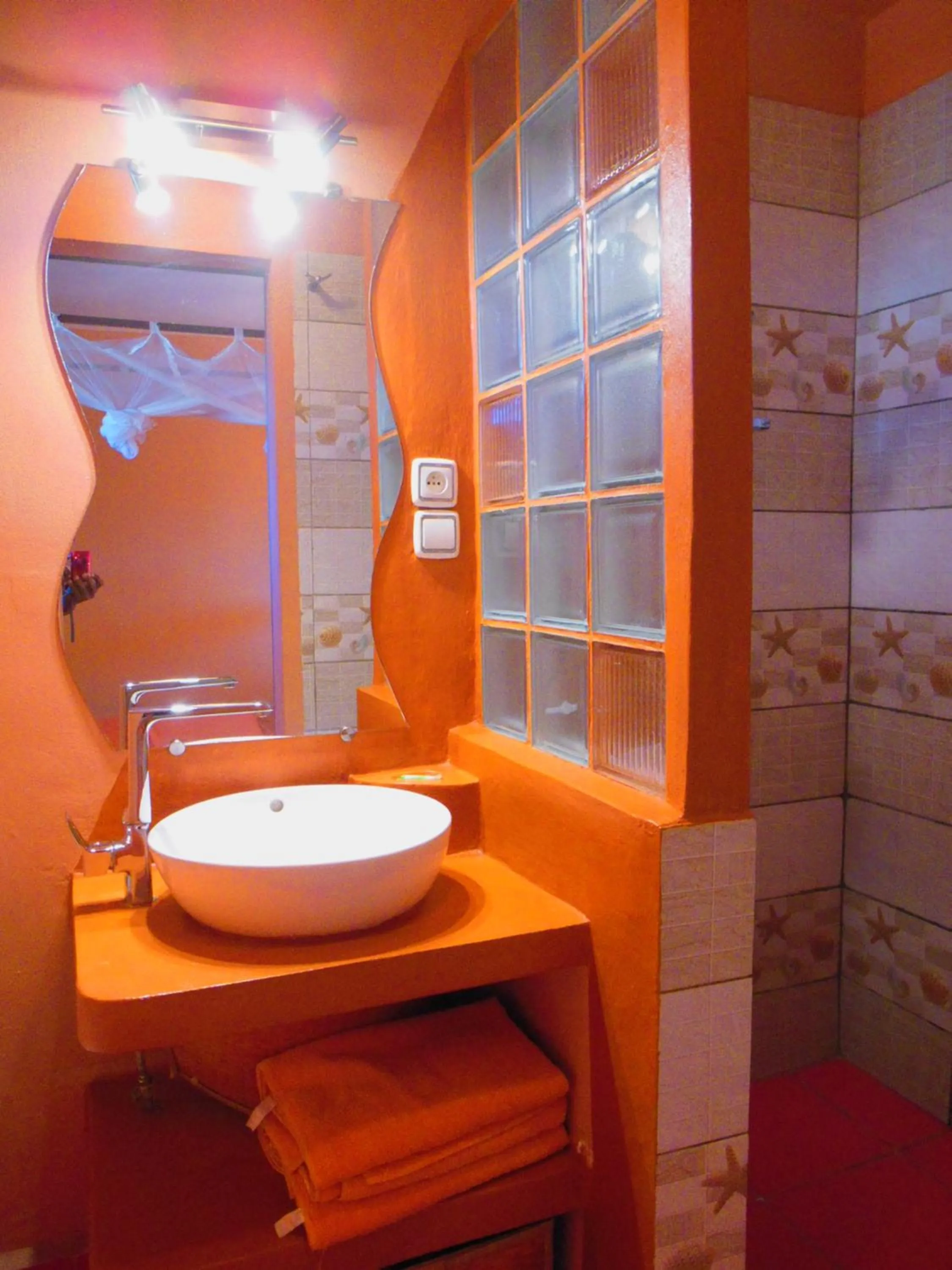 Bathroom in hotel trecicogne