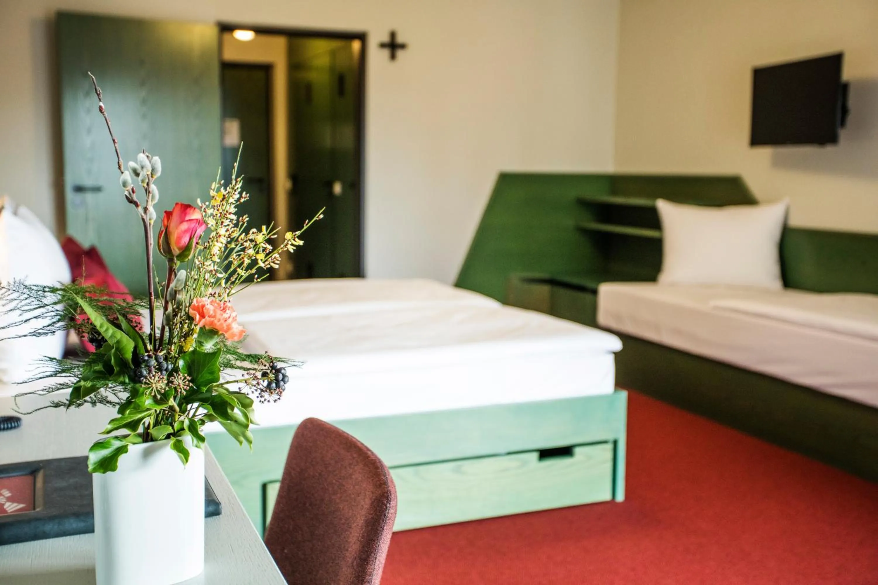 Bedroom, Bed in Erbacher Hof, Bistum Mainz