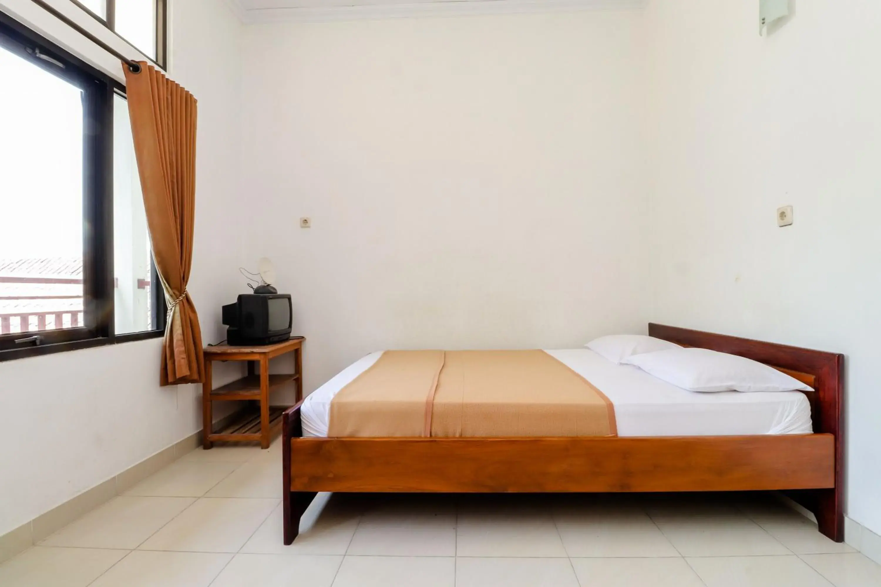 Bed in Hotel Wismancala Kaliurang Bed in Hotel Wismancala Kaliurang