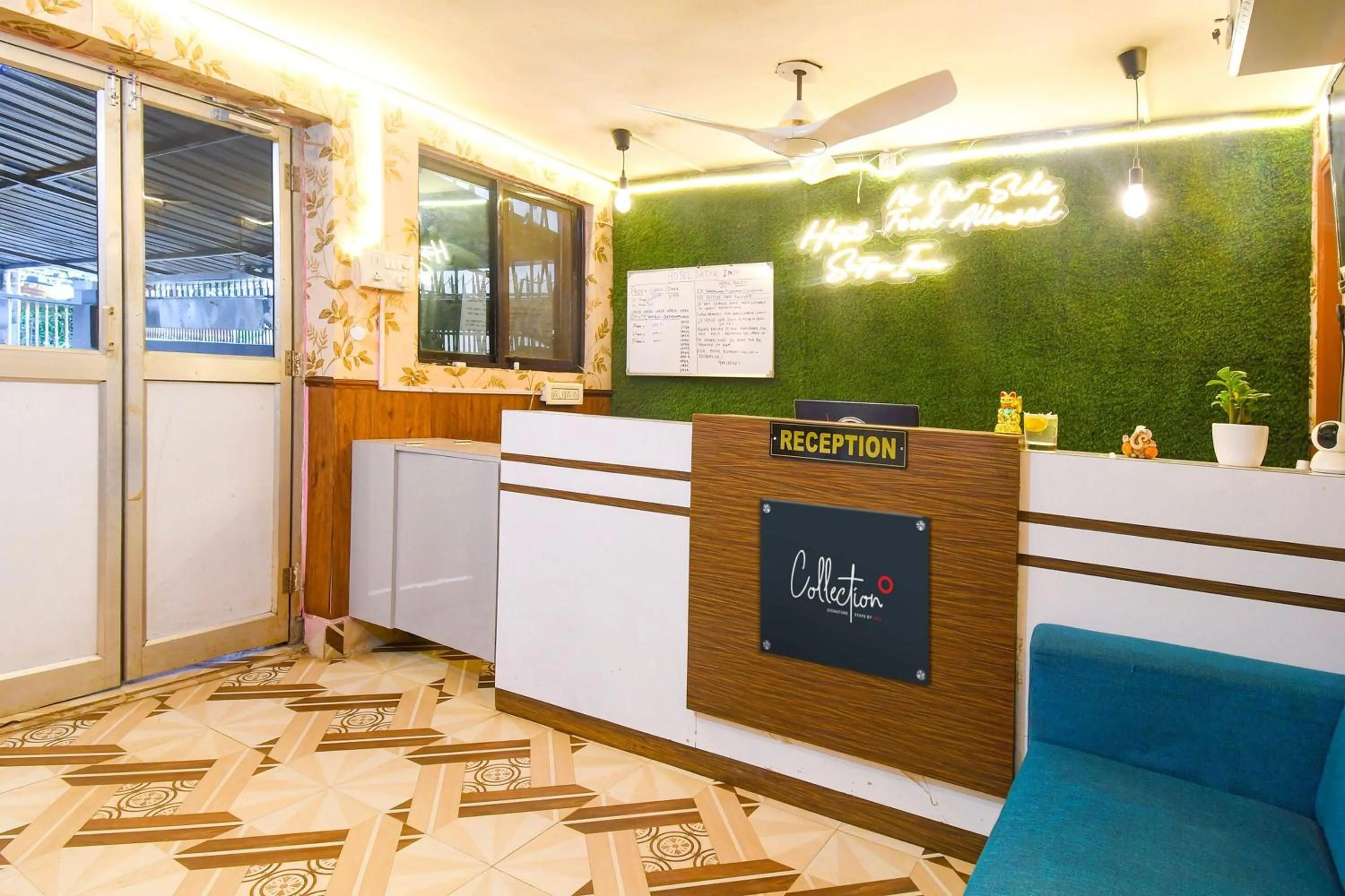 Lobby or reception in Hotel O Sawan INN