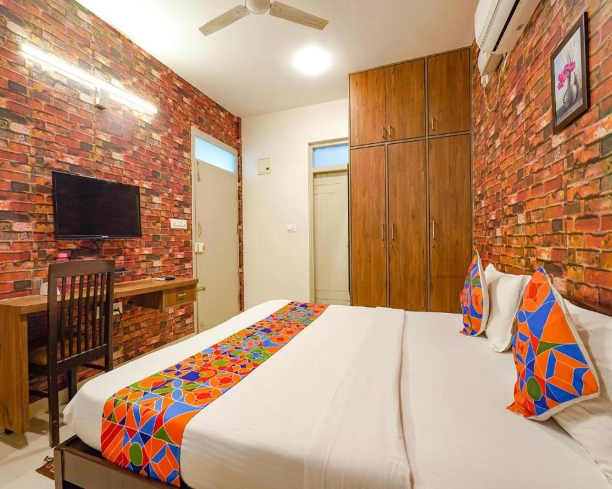 Bed in FabExpress Kings Suites HRBR Layout - Nr Manyata Tech Park