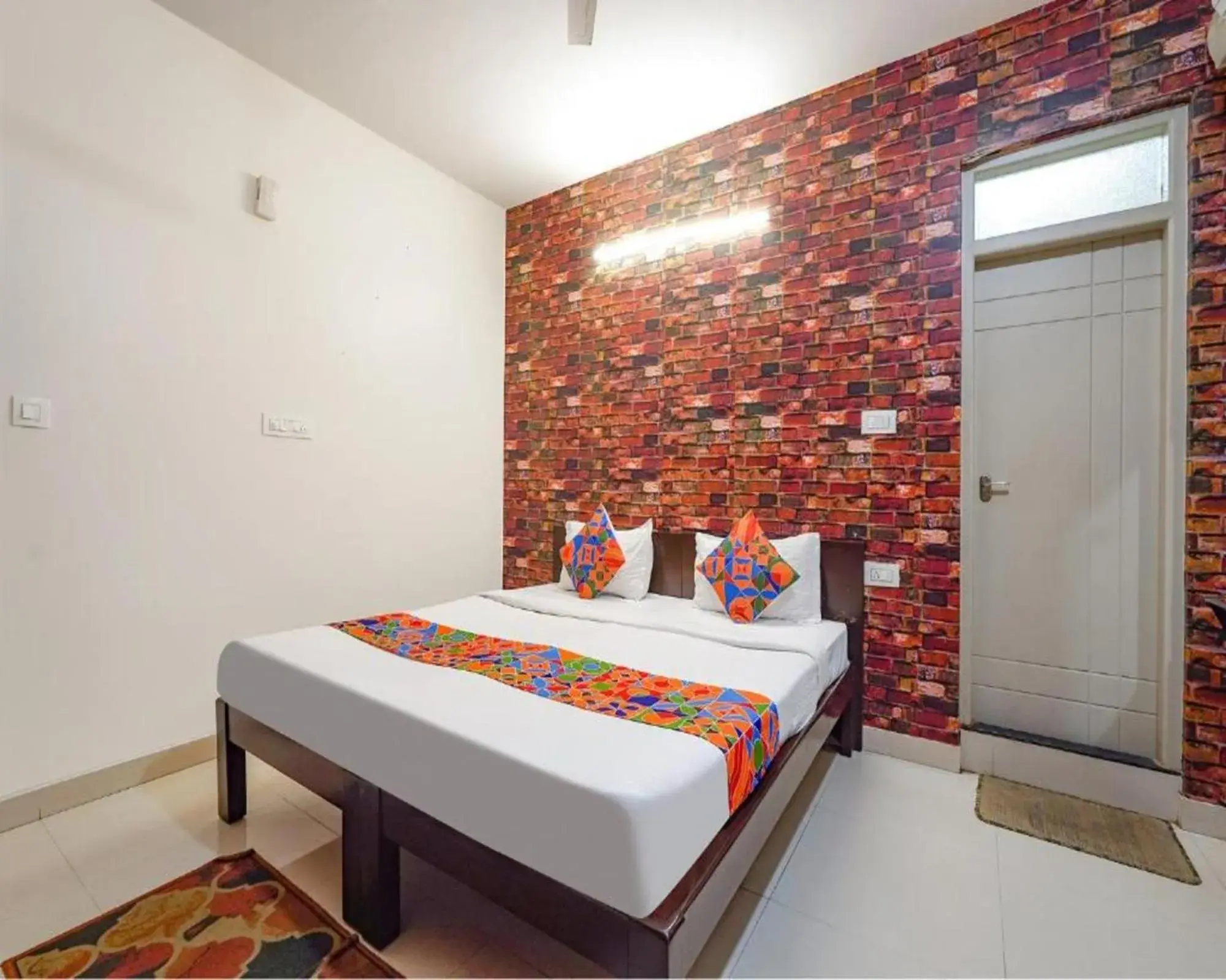 Bed in FabExpress Kings Suites HRBR Layout - Nr Manyata Tech Park Bed in FabExpress Kings Suites HRBR Layout - Nr Manyata Tech Park