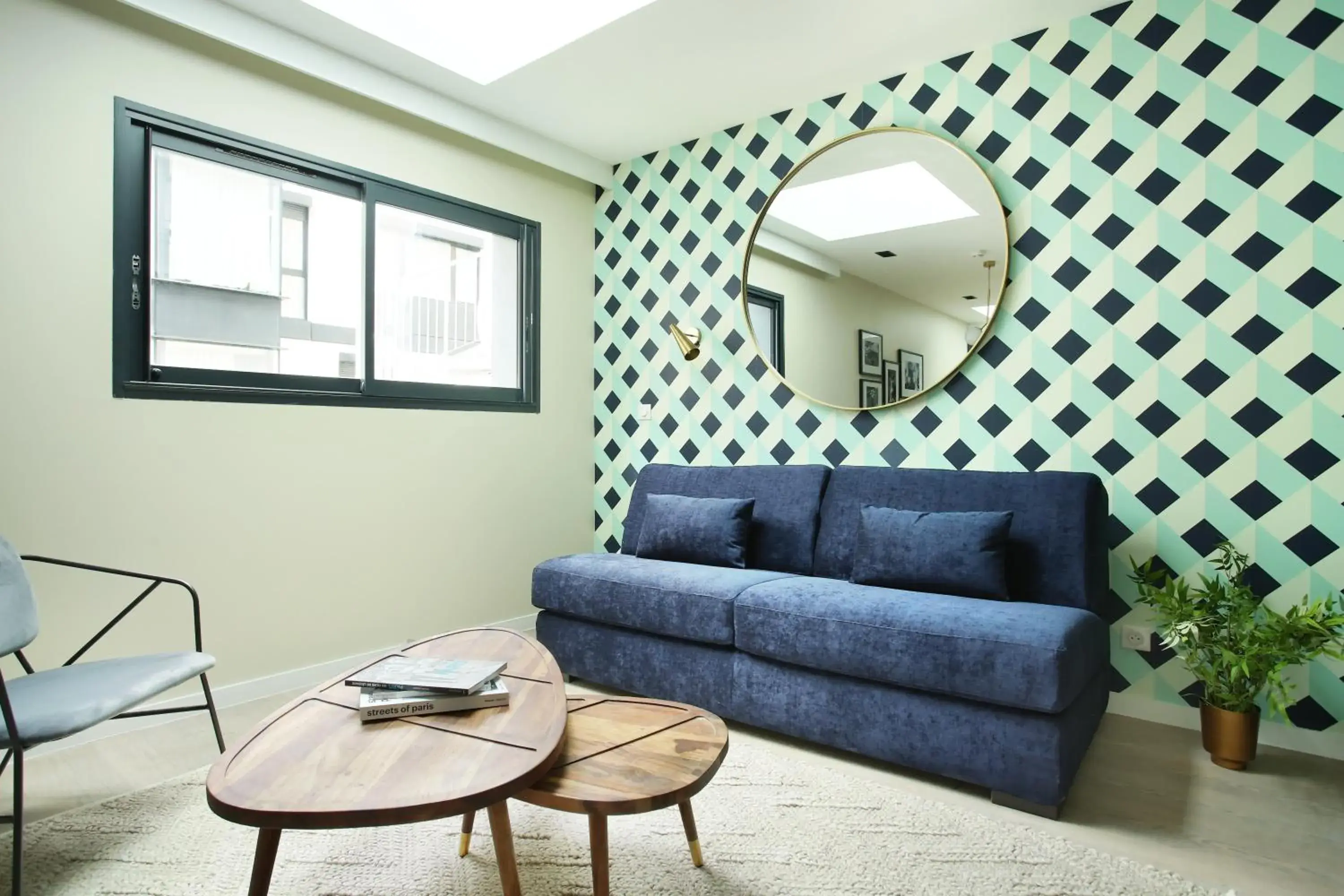 Living room in YAYS Paris Issy by Numa Living room in YAYS Paris Issy by Numa