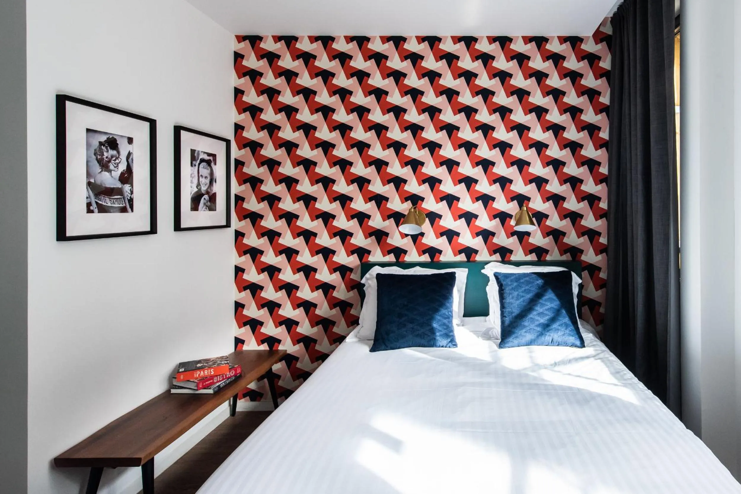 Bed in YAYS Paris Issy by Numa