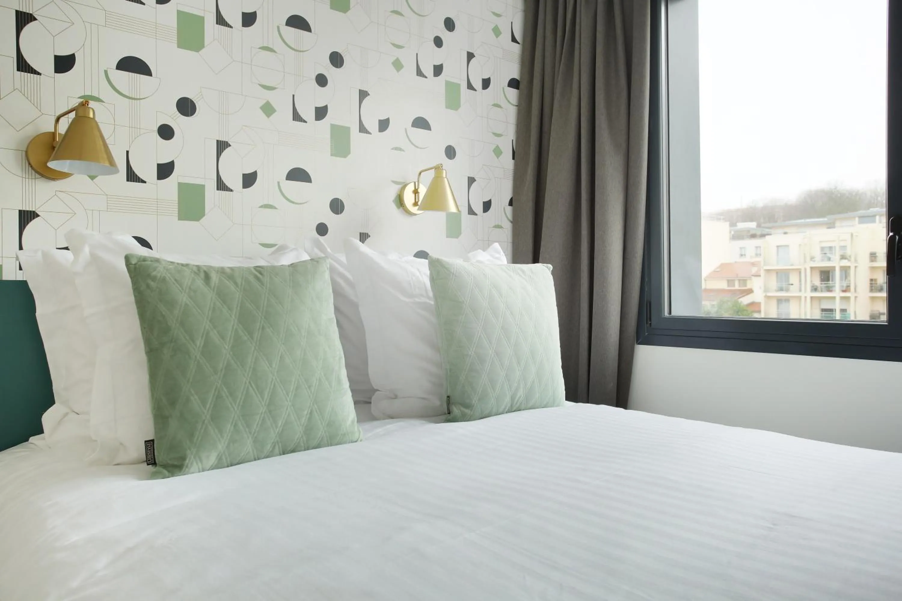 Bed in YAYS Paris Issy by Numa