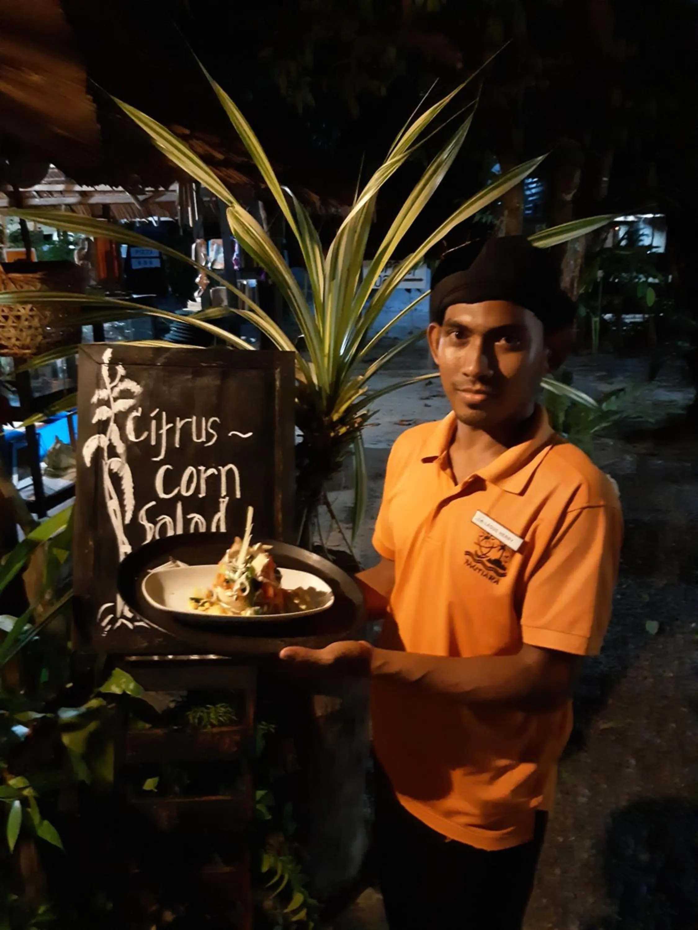 Food and drinks in Mutiara Beach Resort